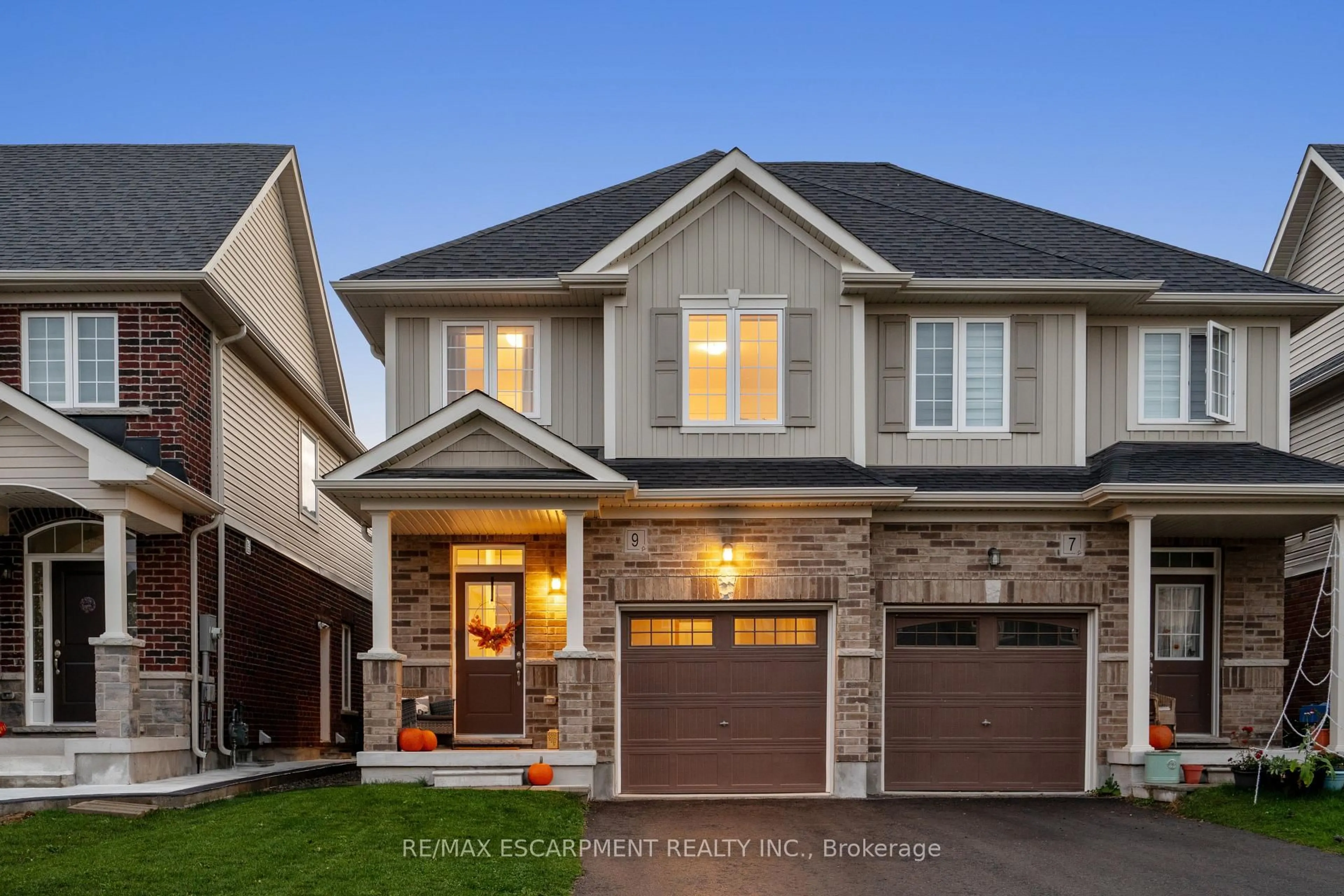 Home with brick exterior material, street for 9 Elsegood Dr, Guelph Ontario N1L 0R5