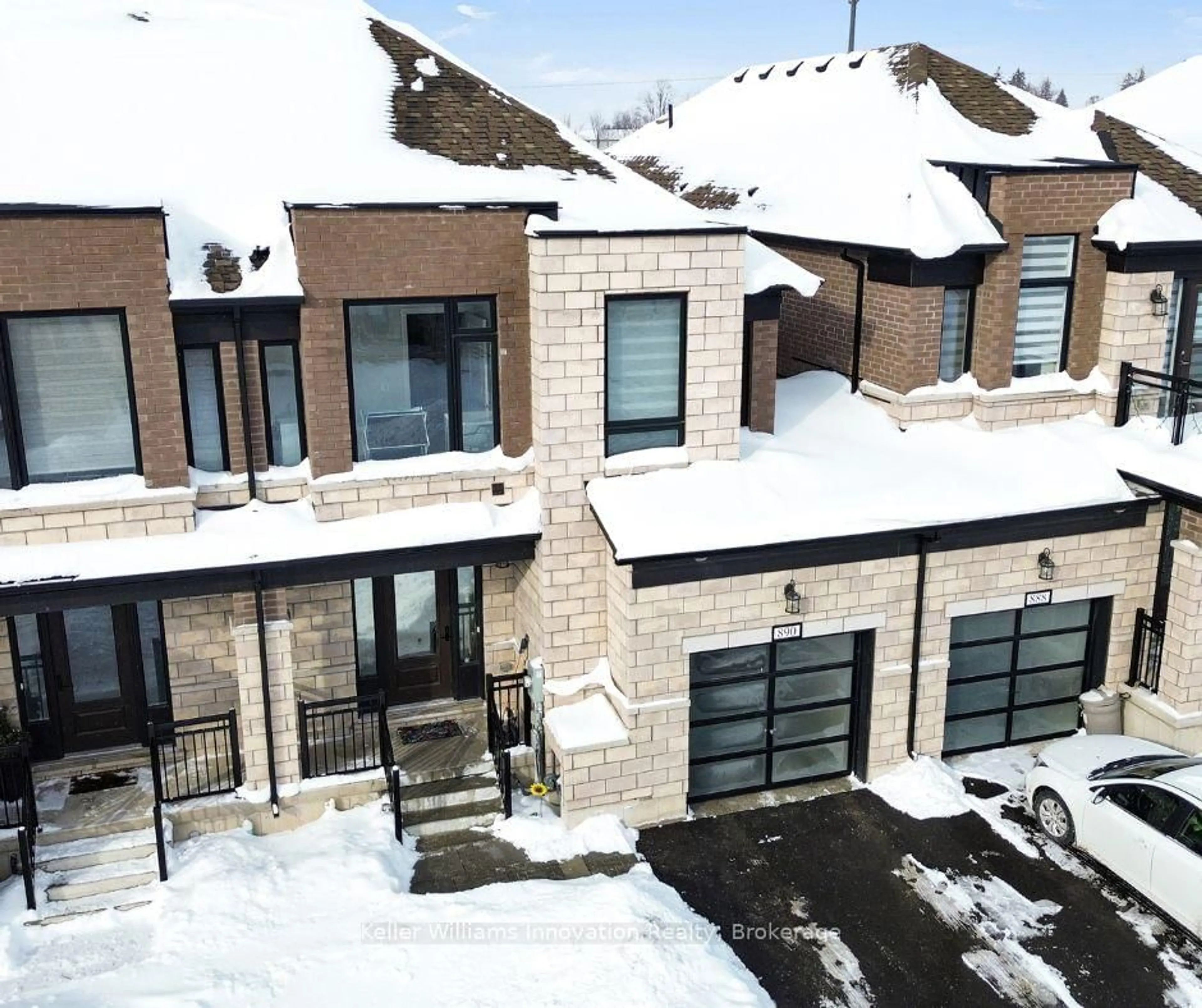 A pic from outside/outdoor area/front of a property/back of a property/a pic from drone, mountain view for 890 Sobeski Ave, Woodstock Ontario N4T 0N7