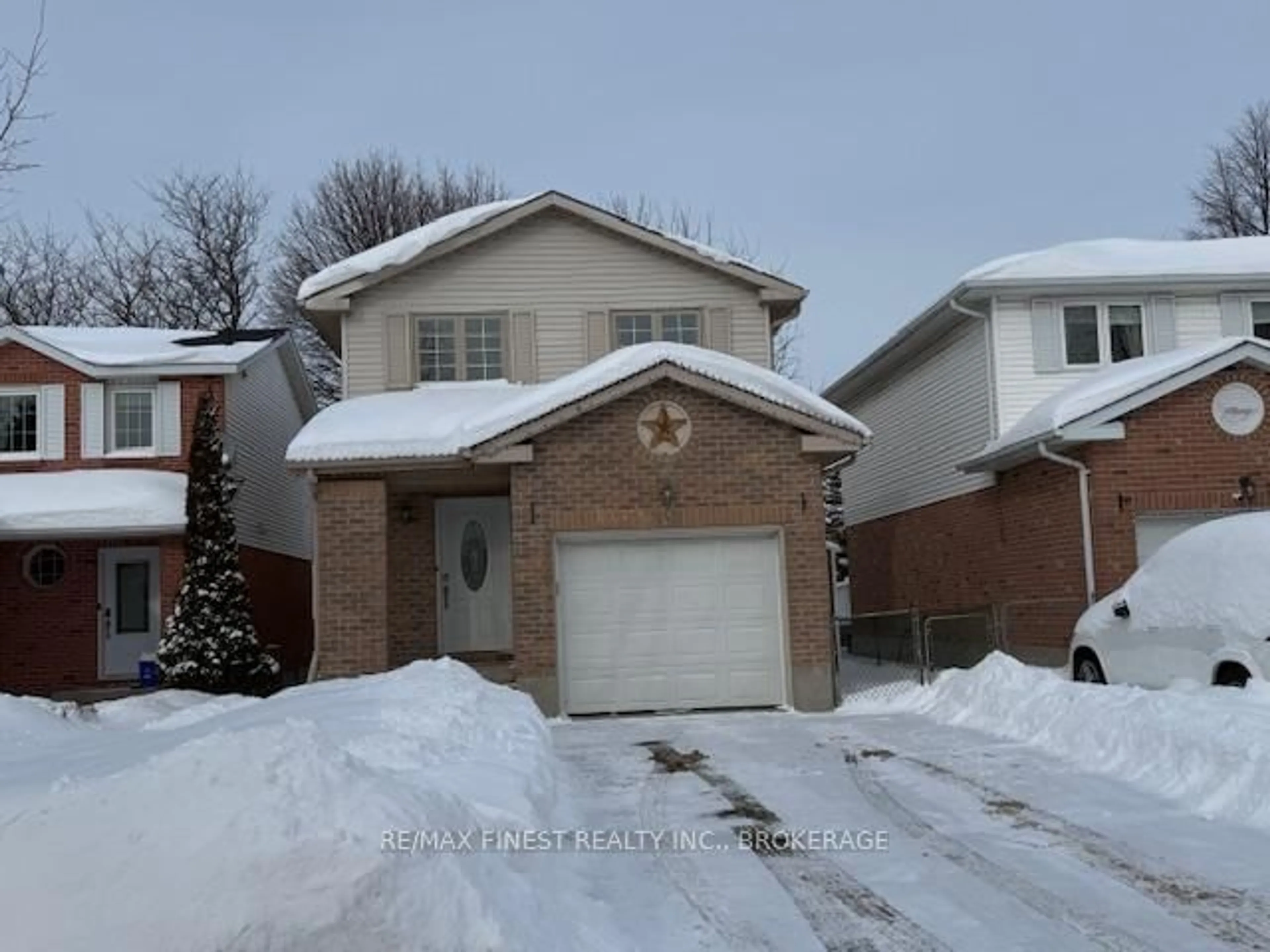 Home with brick exterior material, street for 936 Killarney Cres, Kingston Ontario K7M 8E1