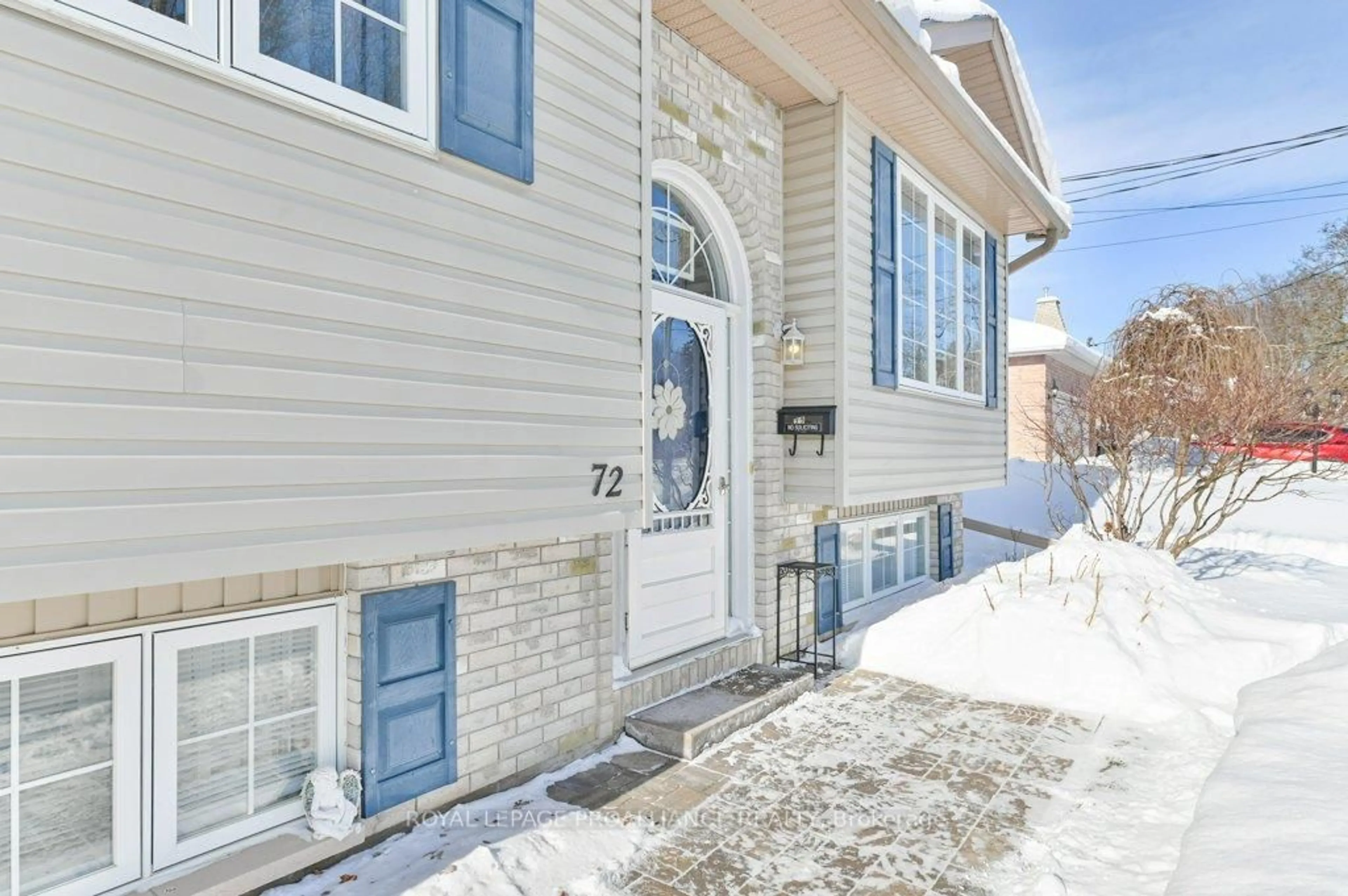 Unknown for 72 Gilbert St, Belleville Ontario K8P 3H2