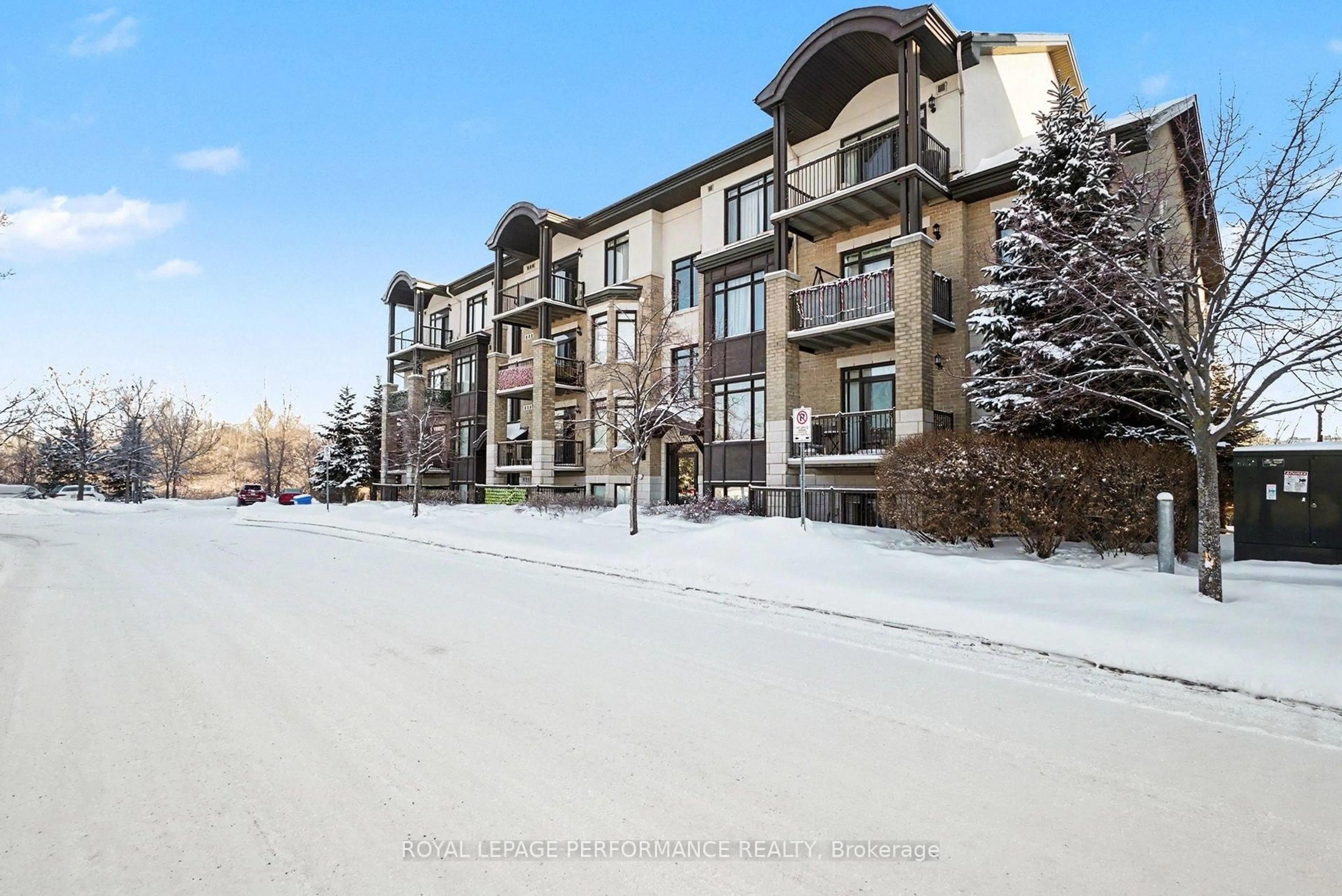 Unknown for 655 Beauparc Private #101, Ottawa Ontario K1J 0B6