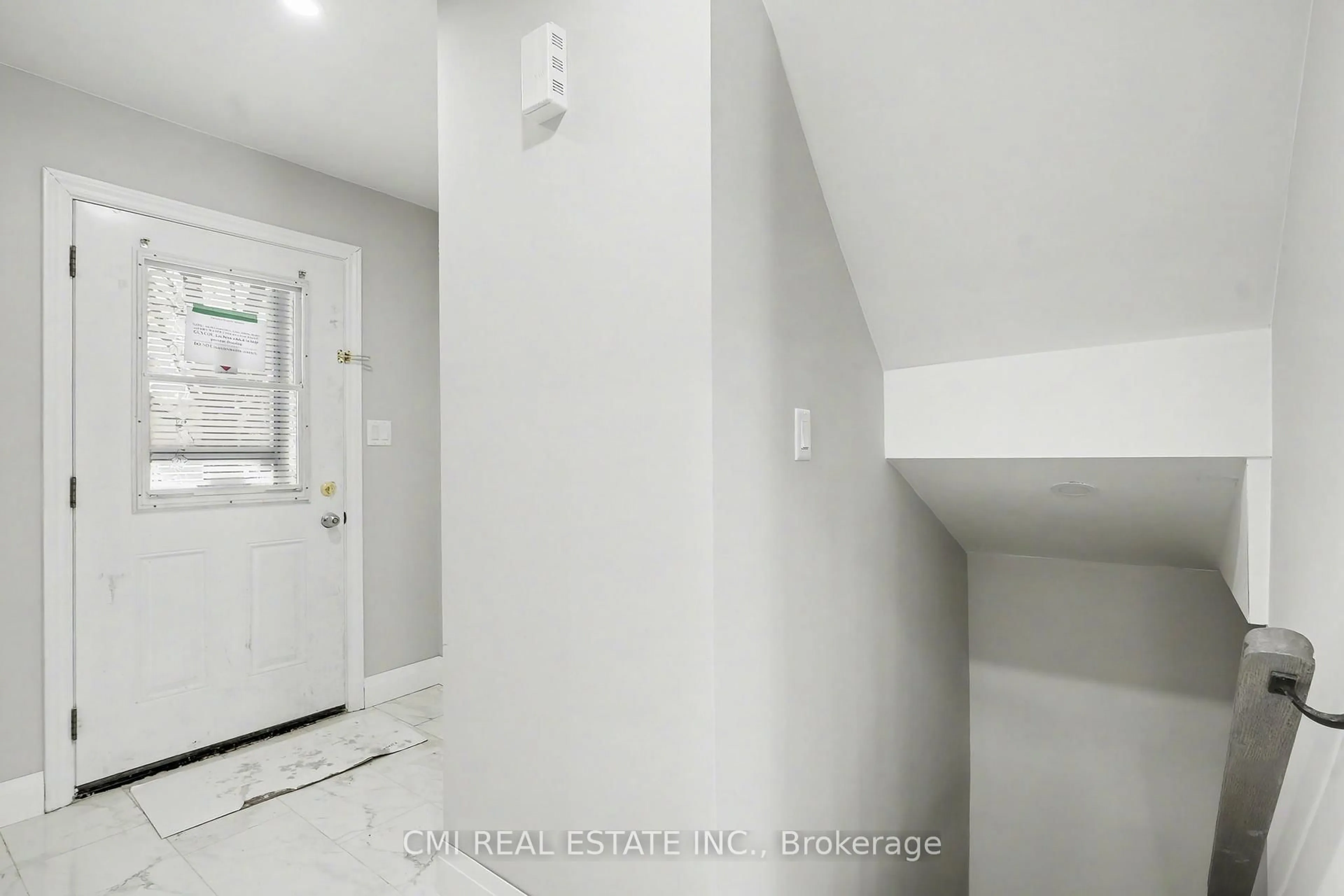 Unknown for 125 Sekura Cres #12, Cambridge Ontario N1R 8B4