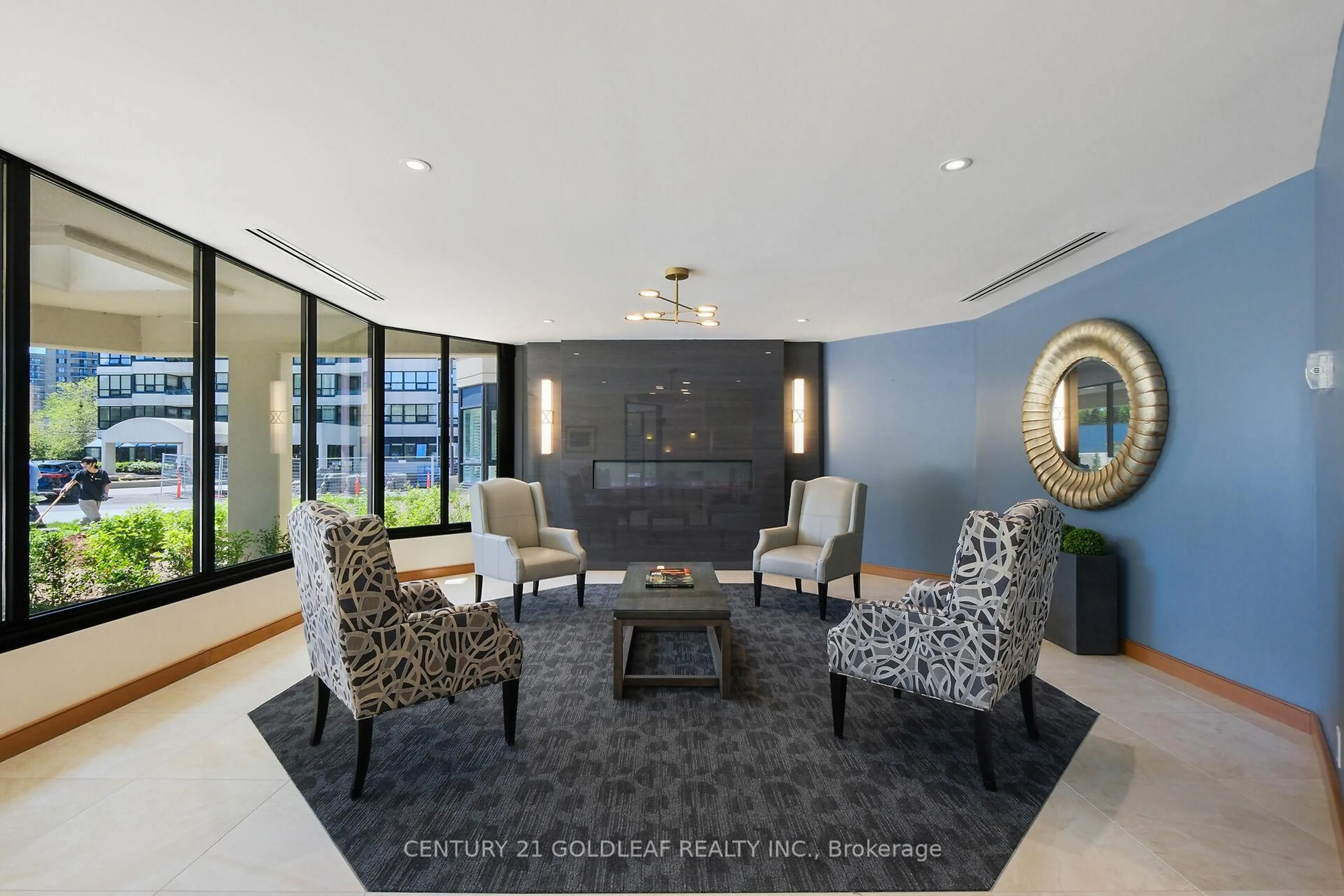 Unknown for 1500 Riverside Dr #501, Ottawa Ontario K1G 4J4