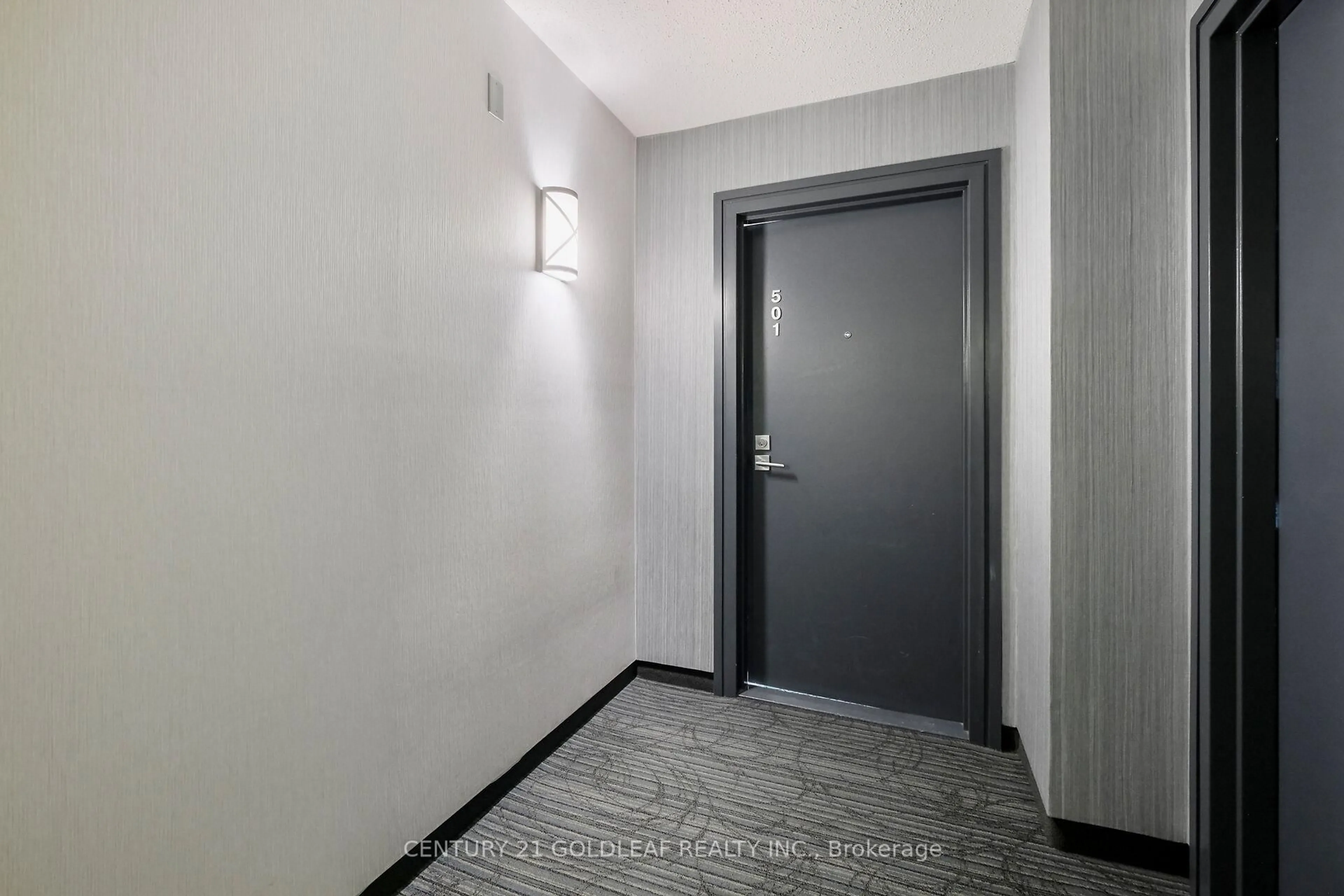 Unknown for 1500 Riverside Dr #501, Ottawa Ontario K1G 4J4