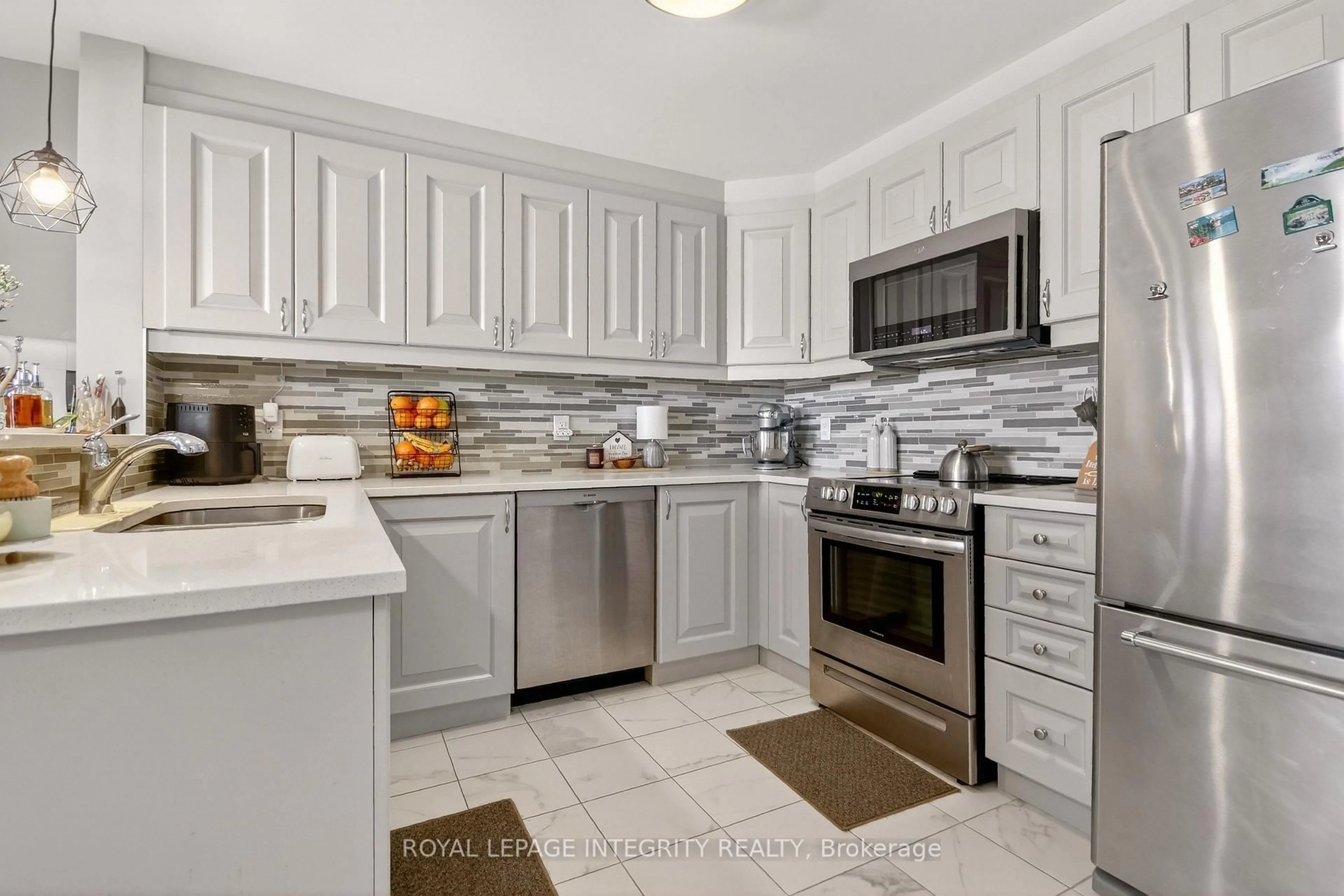 Unknown for 64 Feathertop Lane, Ottawa Ontario K2V 0K7