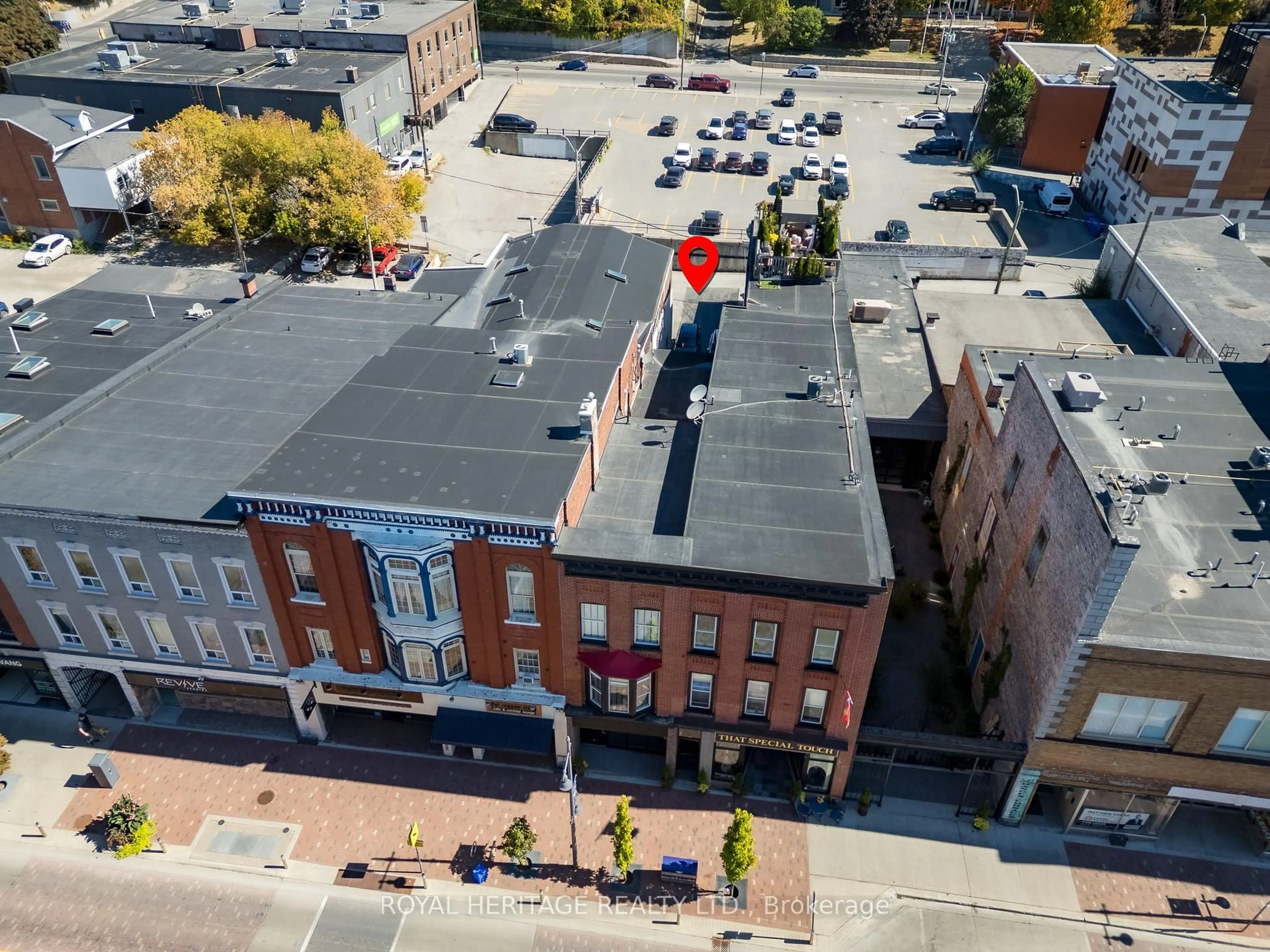 A pic from outside/outdoor area/front of a property/back of a property/a pic from drone, unknown for 269 Front St, Belleville Ontario K8N 2Z6