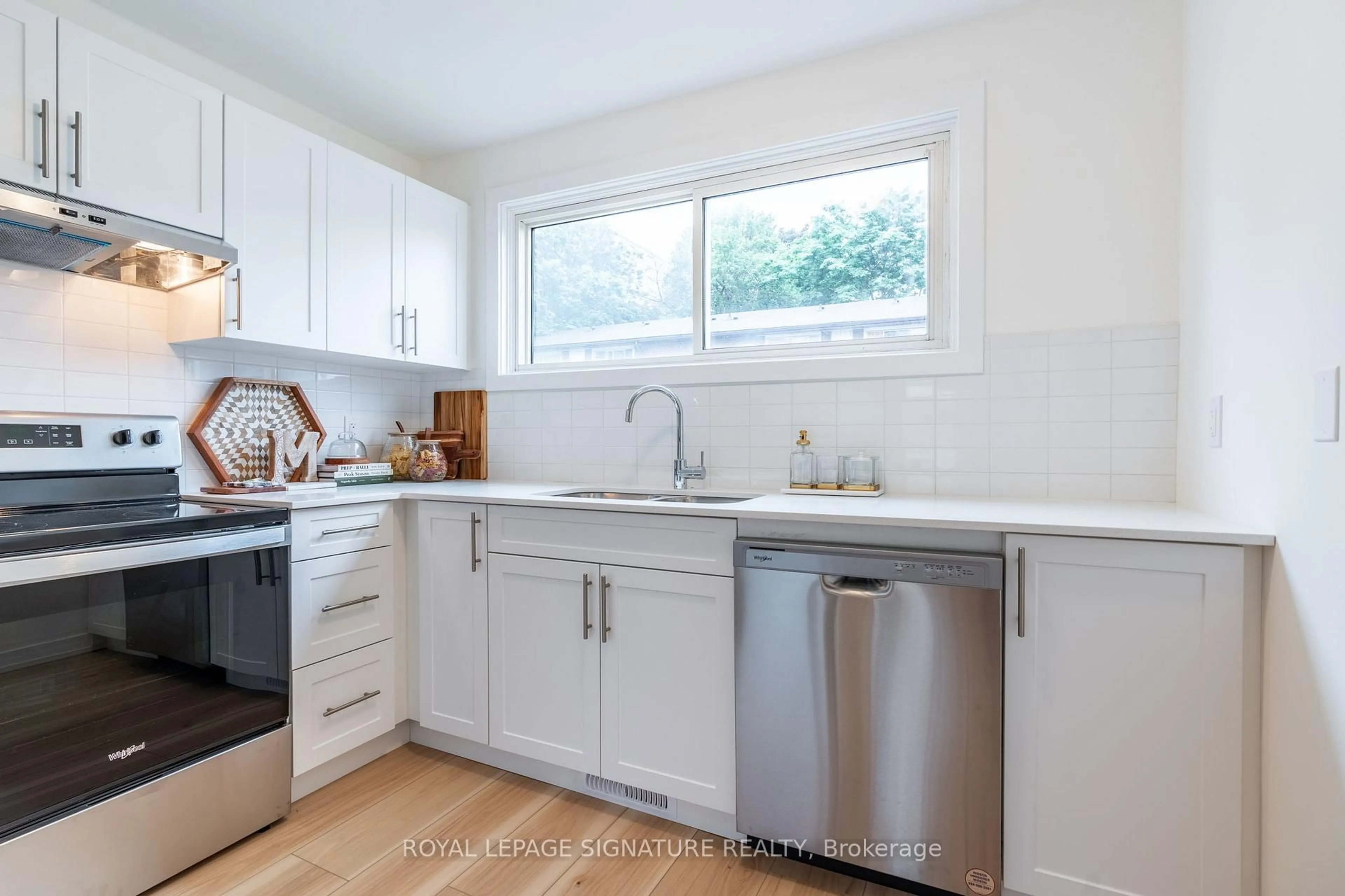 Open concept kitchen, unknown for 63 Woodman Dr, Hamilton Ontario L8H 2M6