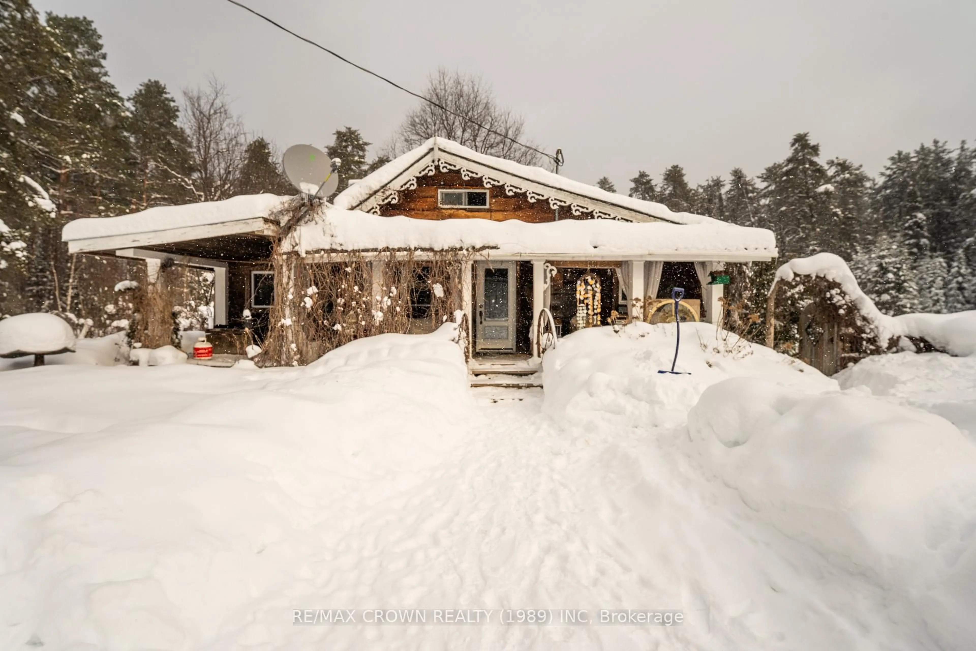 Unknown for 229 Airport Rd, Sundridge Ontario P0A 1Z0