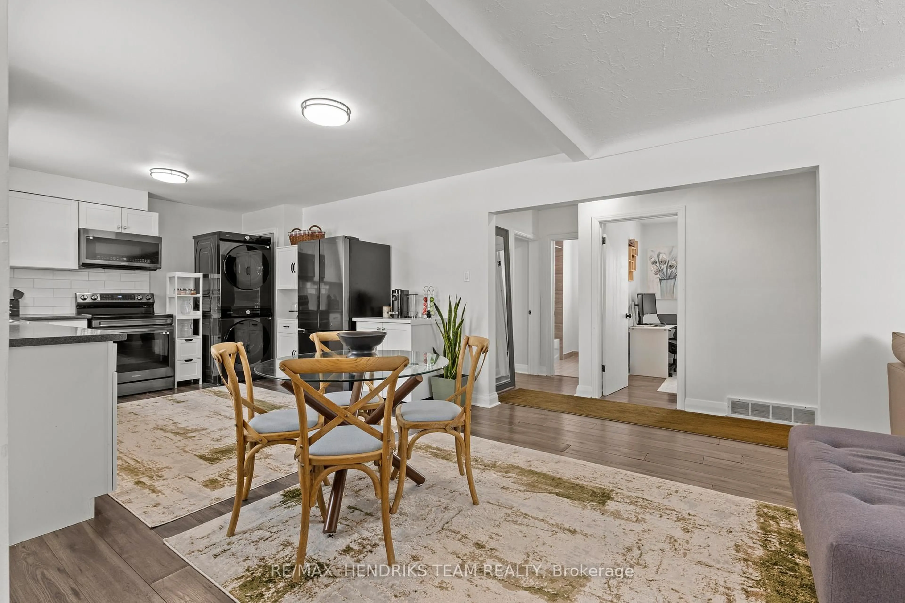 Unknown for 85 Albert St, Thorold Ontario L2V 2H1