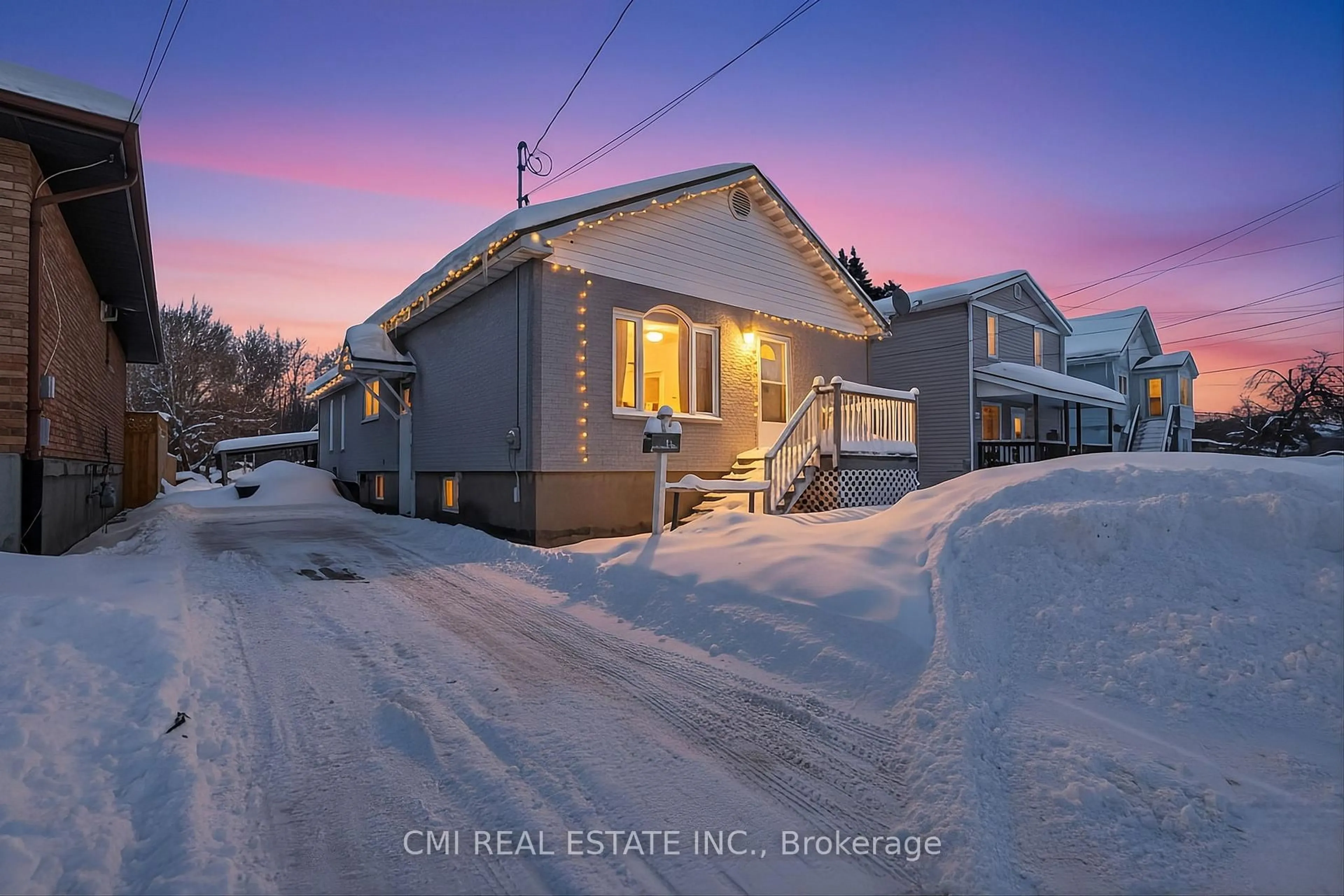 A pic from outside/outdoor area/front of a property/back of a property/a pic from drone, street for 338 Perreault St, Greater Sudbury Ontario P3B 2M6