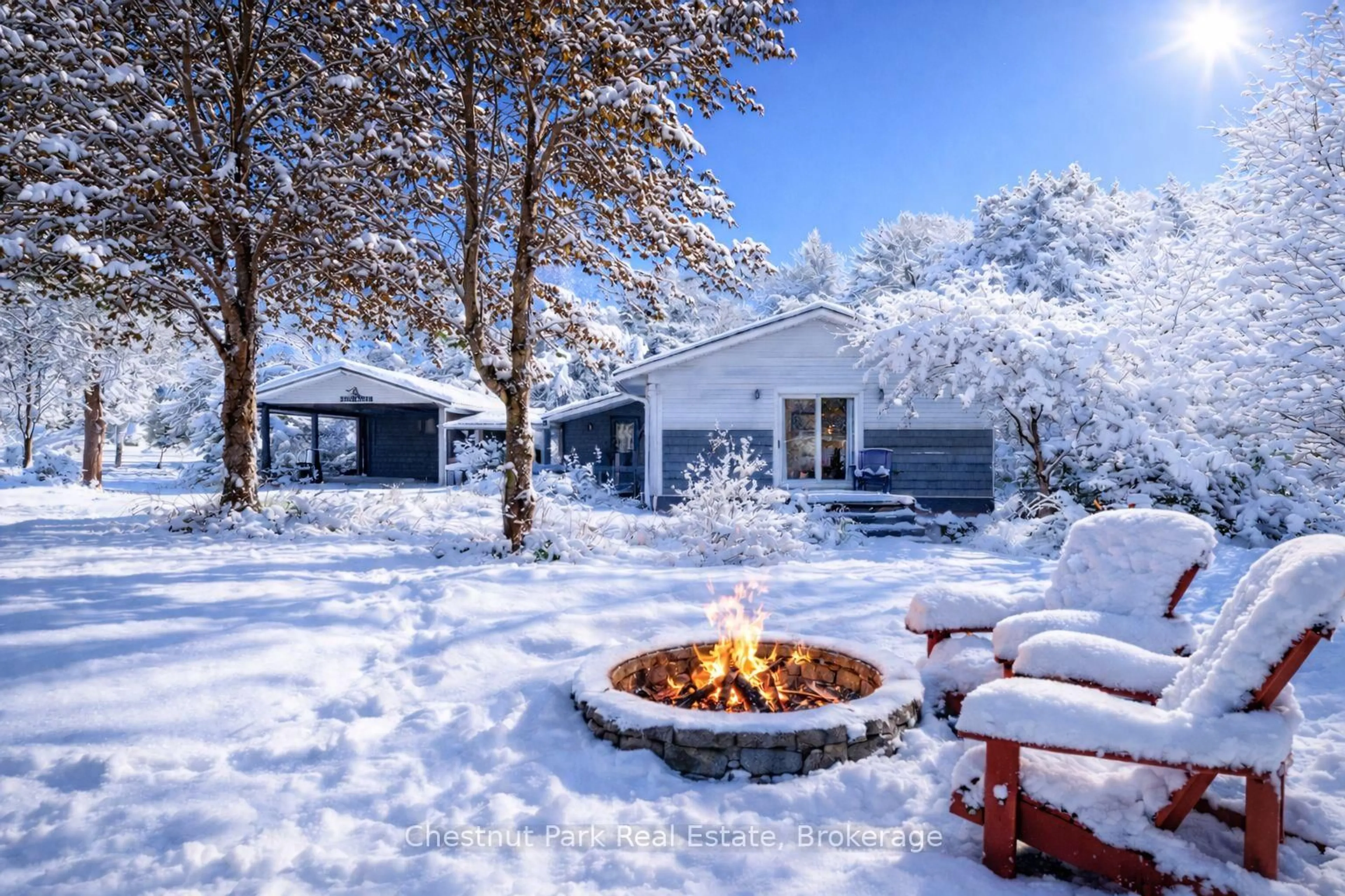 Patio, street for 1047 Naismith Rd, Bracebridge Ontario P1L 1X4