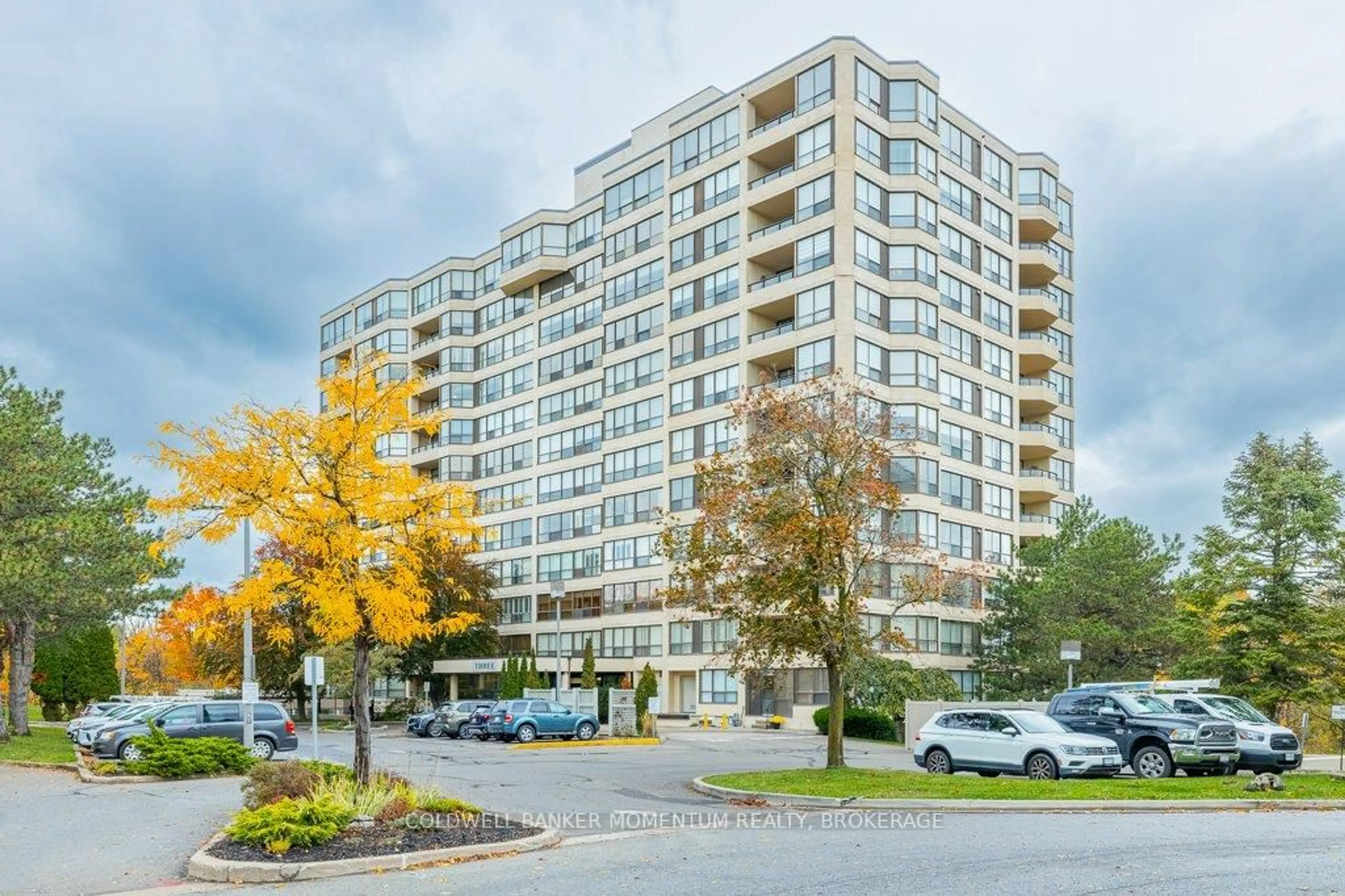 Unknown for 3 Towering Heights Blvd #206, St. Catharines Ontario L2T 4A4