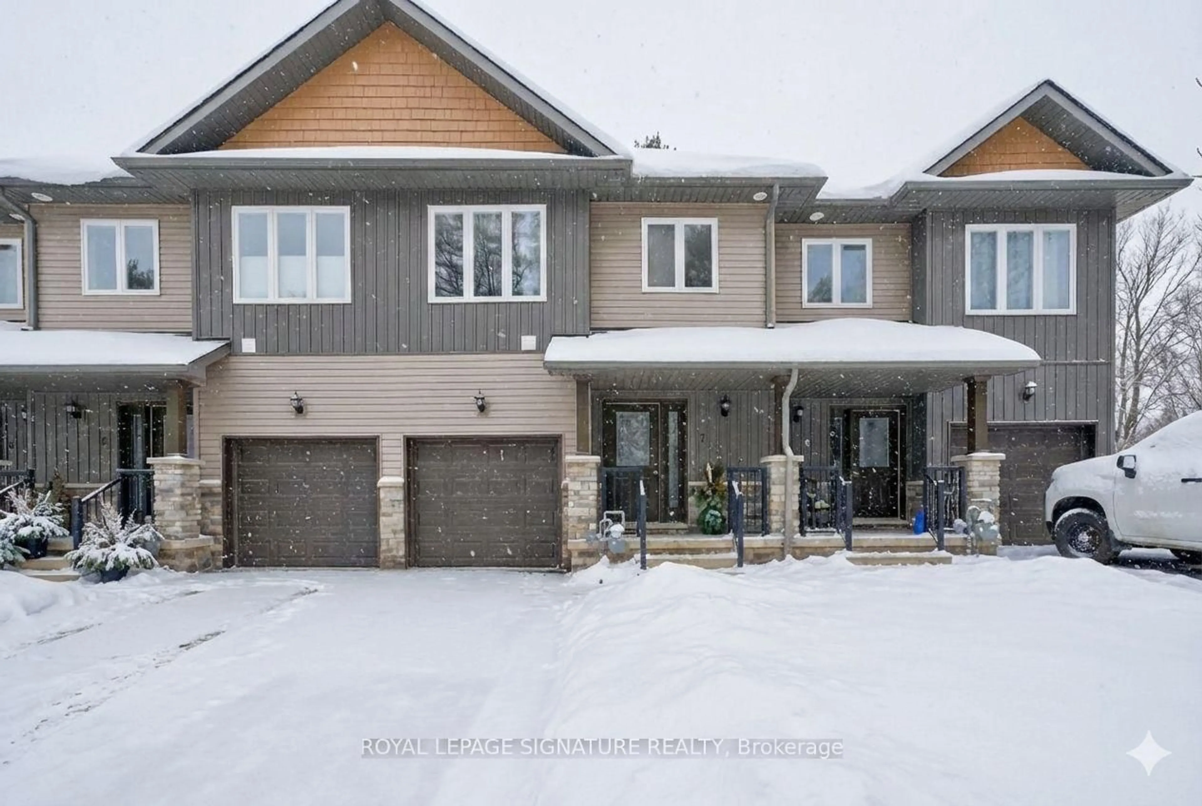 Unknown for 393 Manitoba St #3, Bracebridge Ontario P1L 1B4