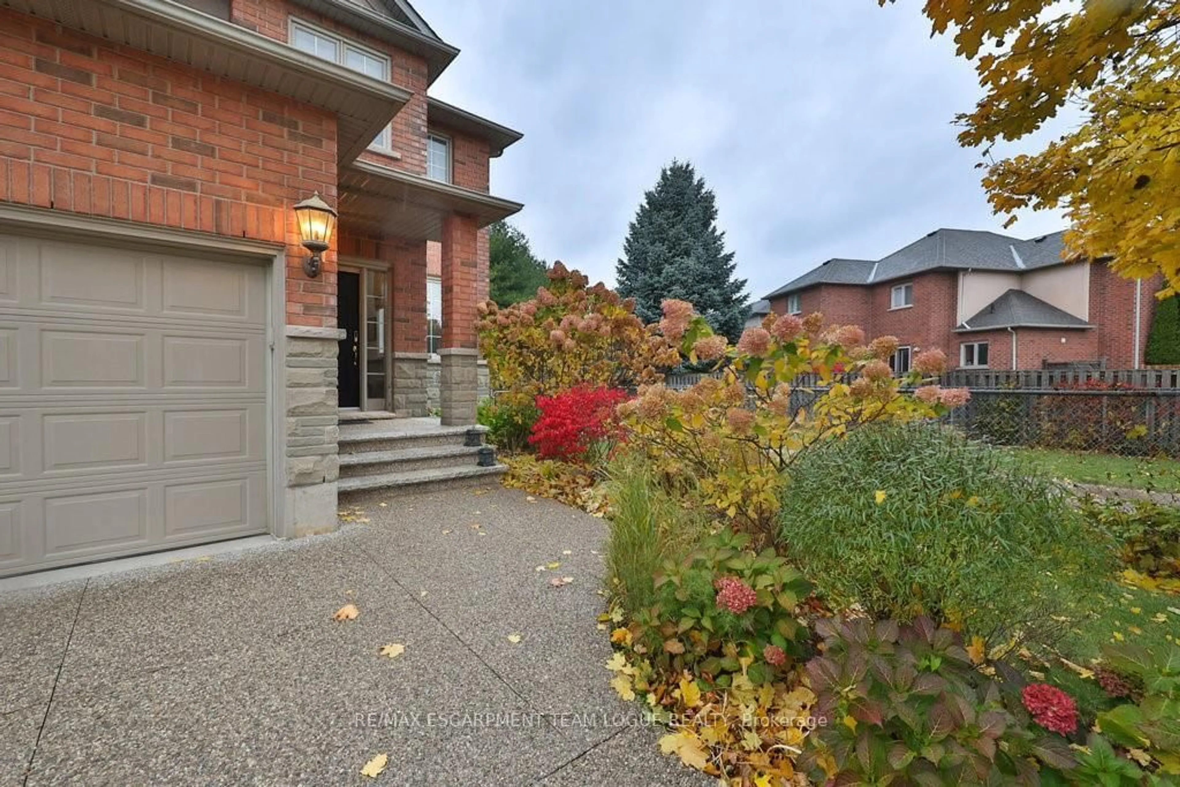 Home with brick exterior material, street for 23 Tranquility Ave, Hamilton Ontario L9G 4Y6