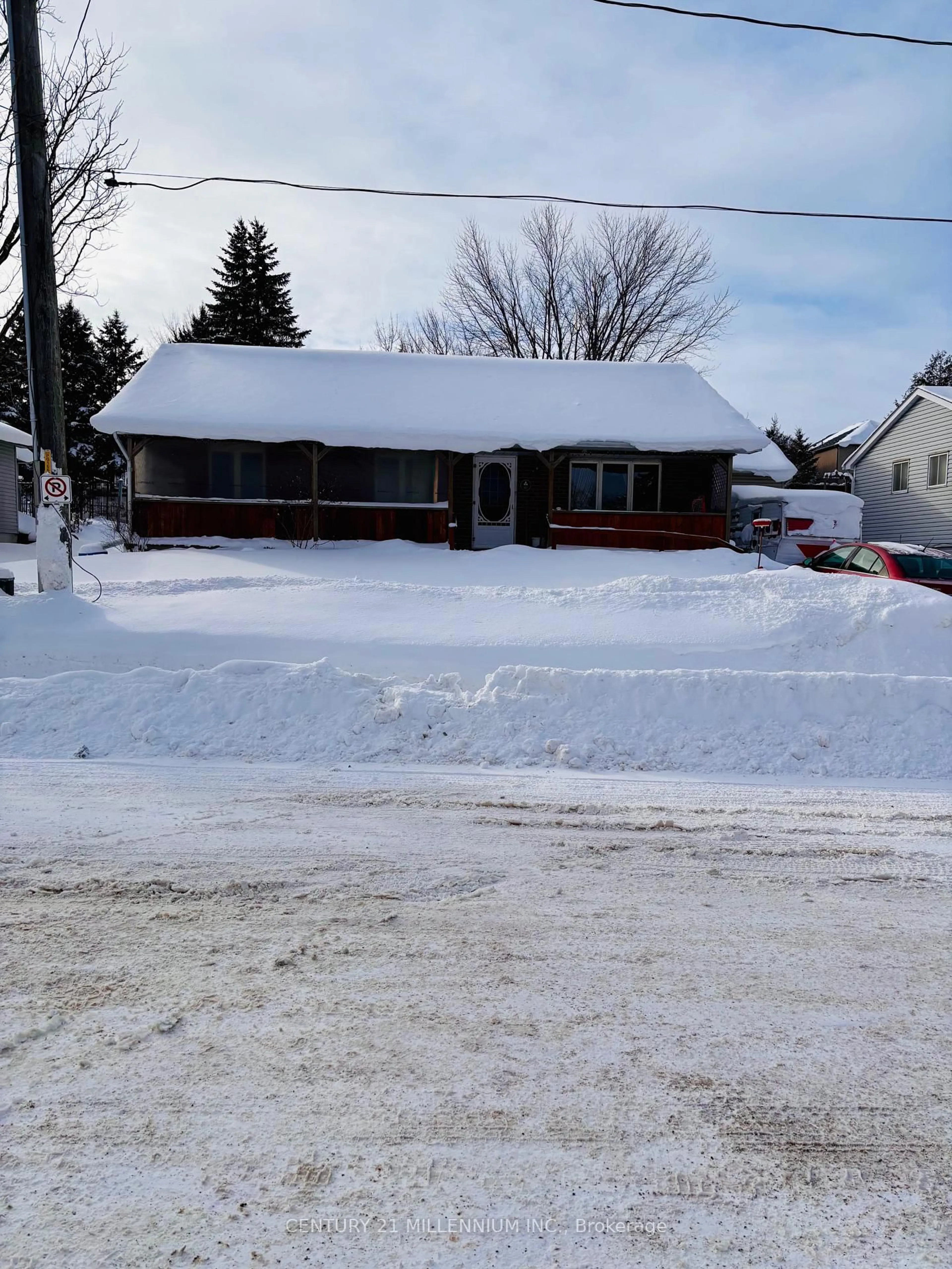 Unknown for 98 Leeson St, East Luther Grand Valley Ontario L0N 1G0