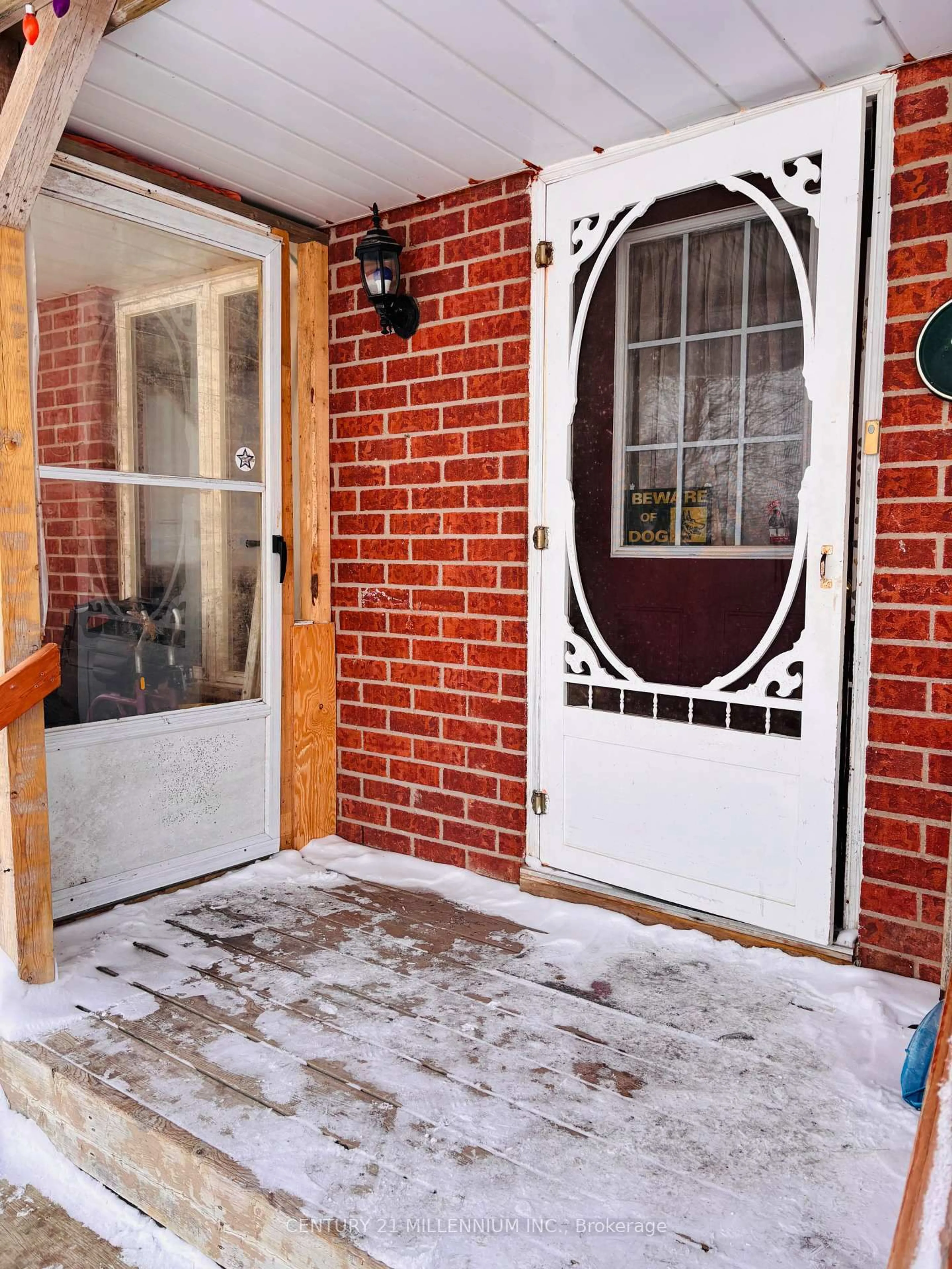 Unknown for 98 Leeson St, East Luther Grand Valley Ontario L0N 1G0