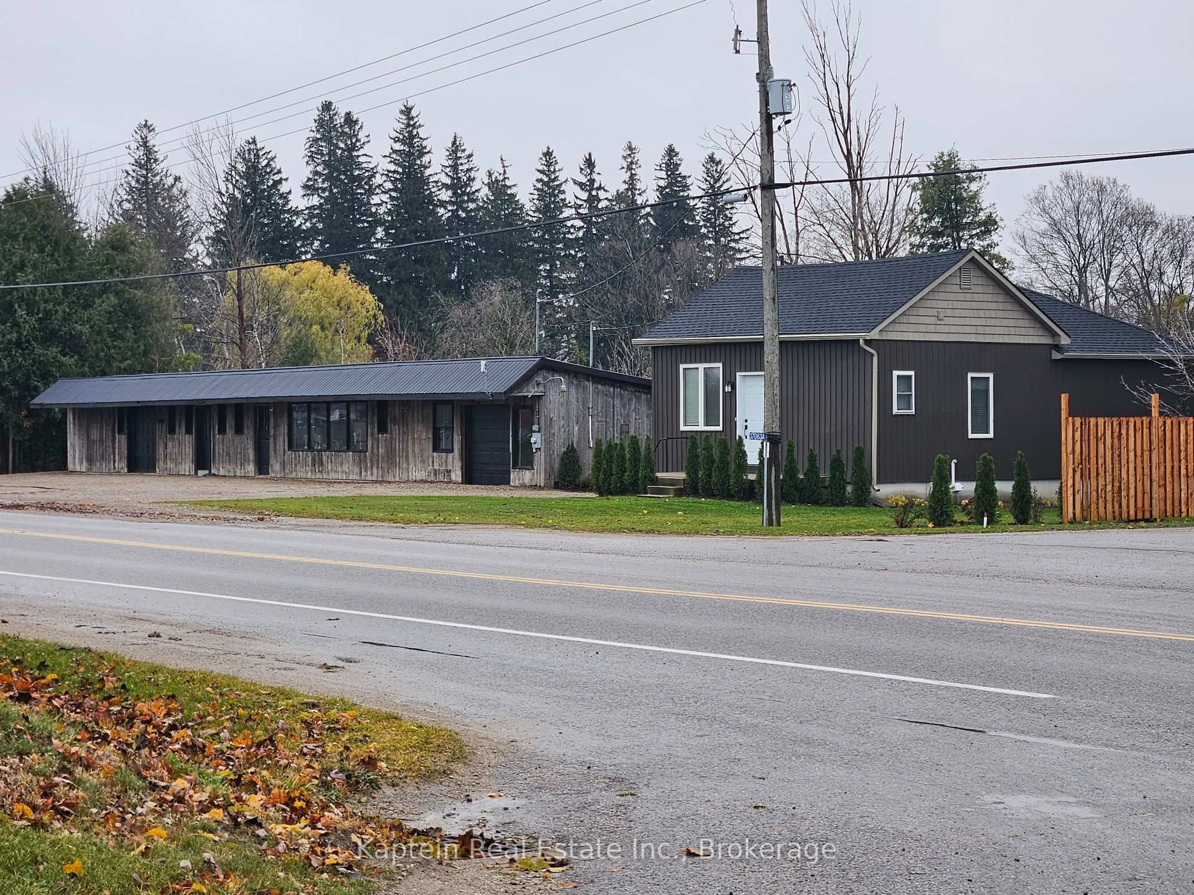 Unknown for 37063 a&b Amberly Road Highway, Ashfield-Colborne-Wawanosh Ontario N0G 2H0
