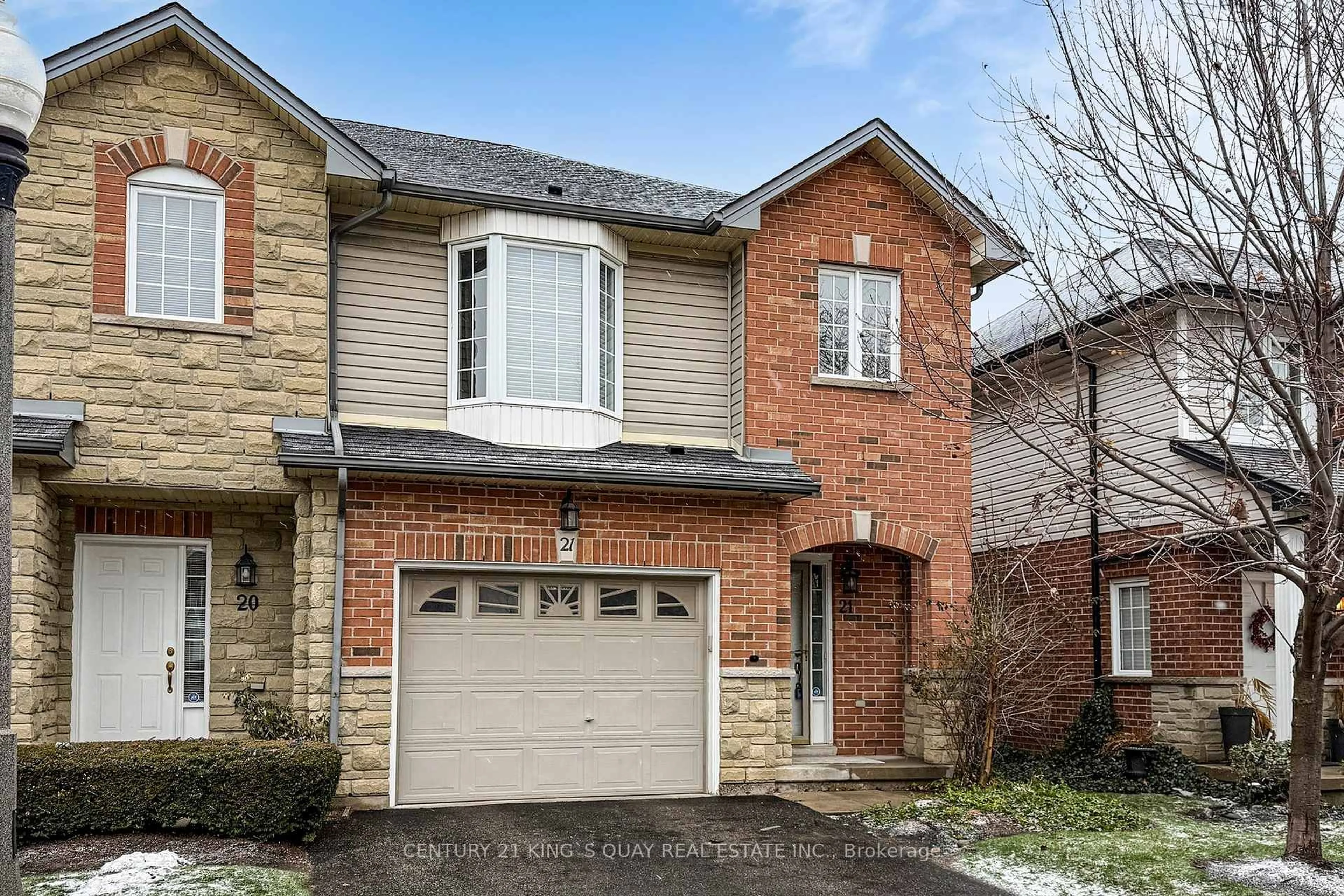 Home with brick exterior material, street for 232 Stonehenge Dr #21, Hamilton Ontario L9K 1R5