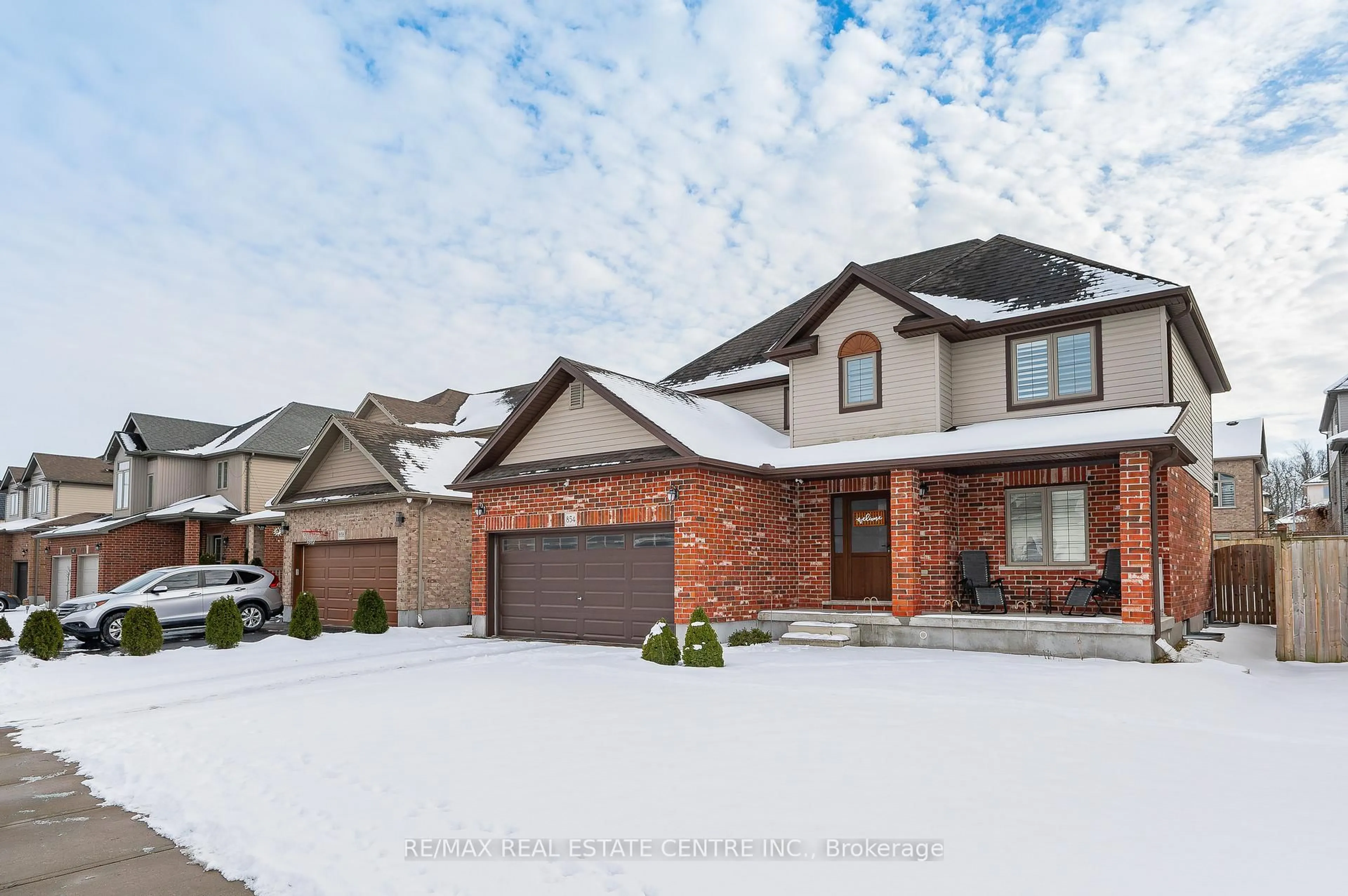 Home with brick exterior material, street for 854 Springbank Ave, Woodstock Ontario N4T 1T5