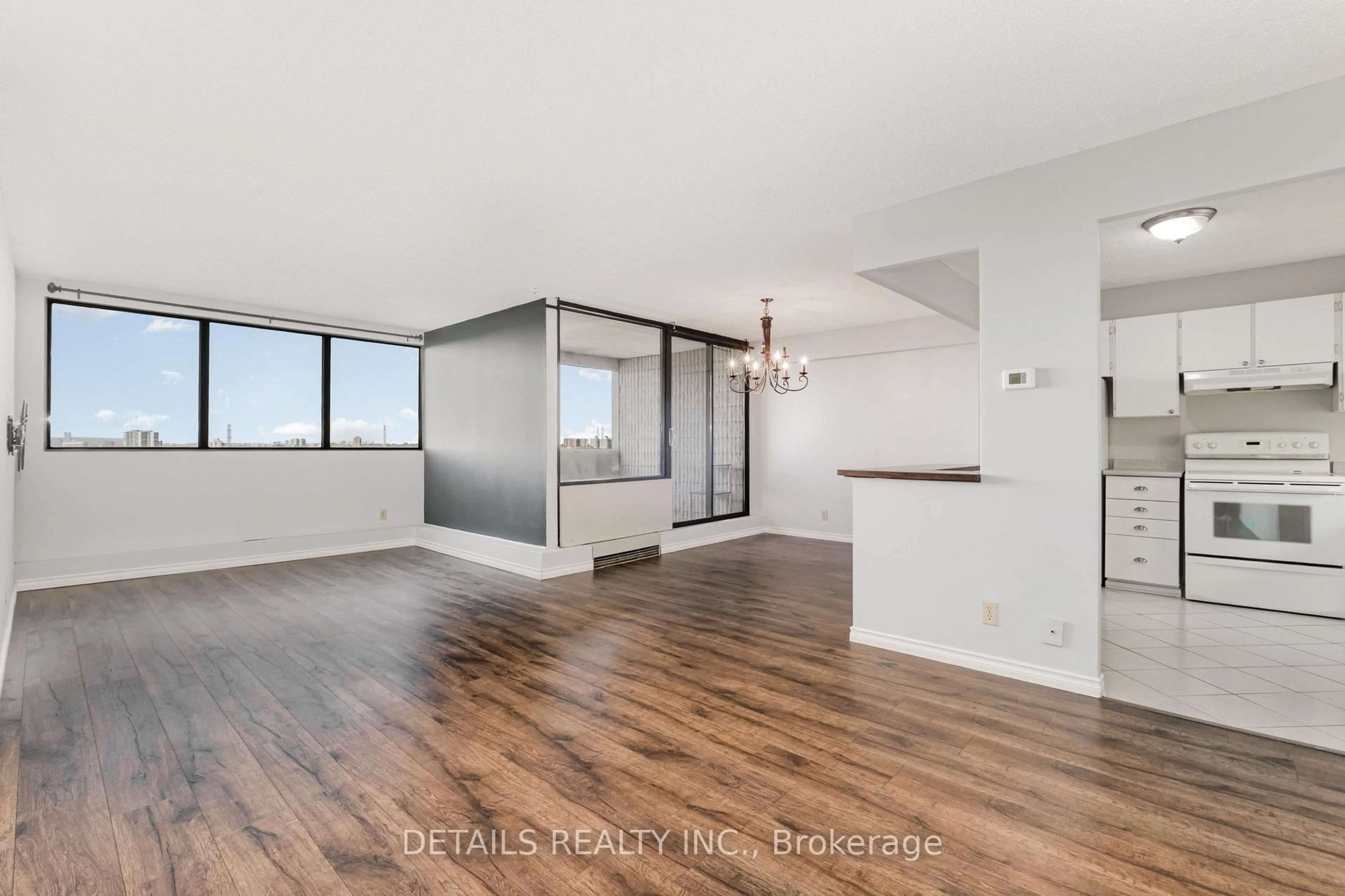 A pic of a room for 1285 Cahill Dr #906, Ottawa Ontario K1V 9A7