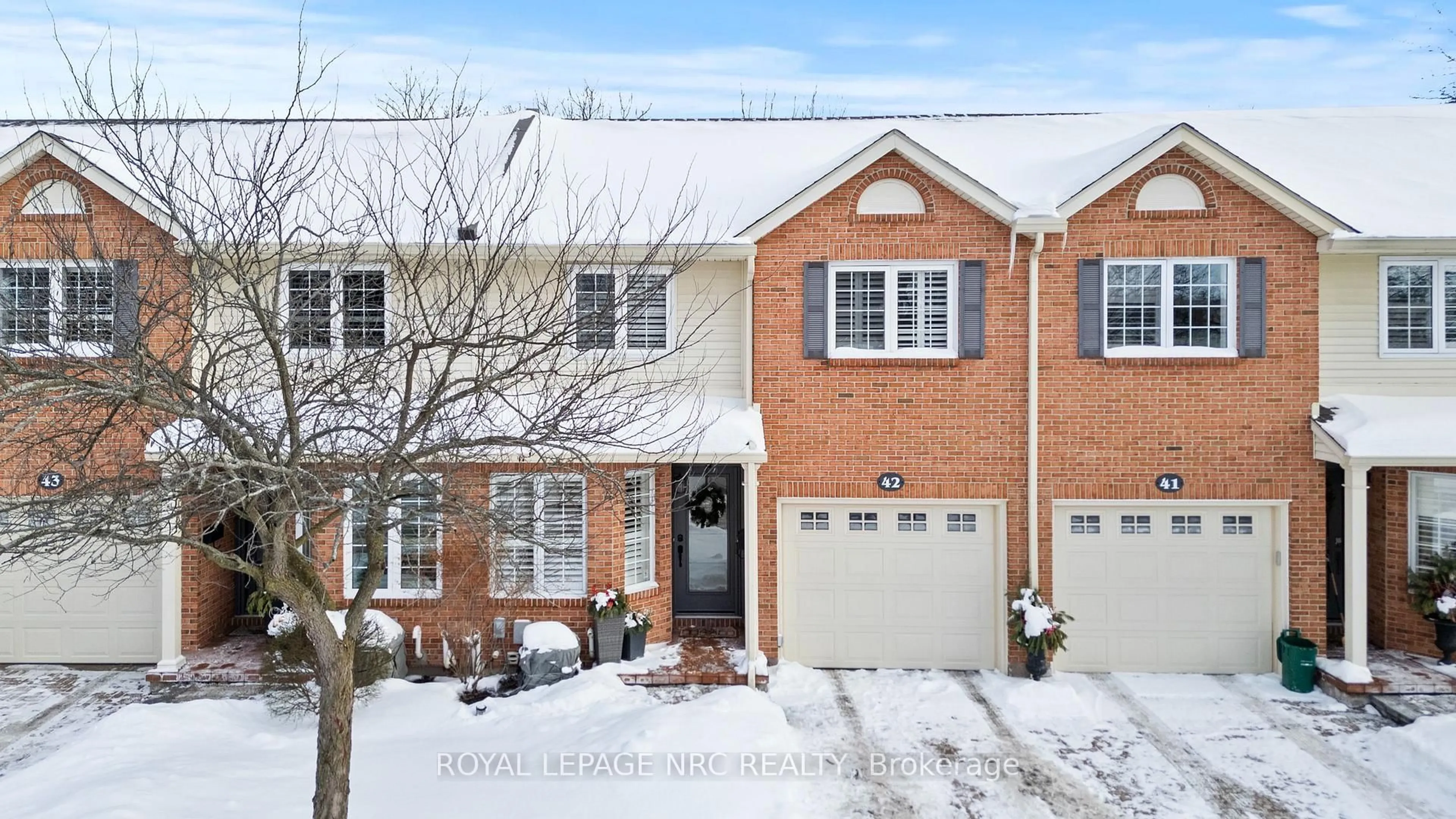 Home with brick exterior material, street for 275 Pelham Rd #42, St. Catharines Ontario L2S 3B9