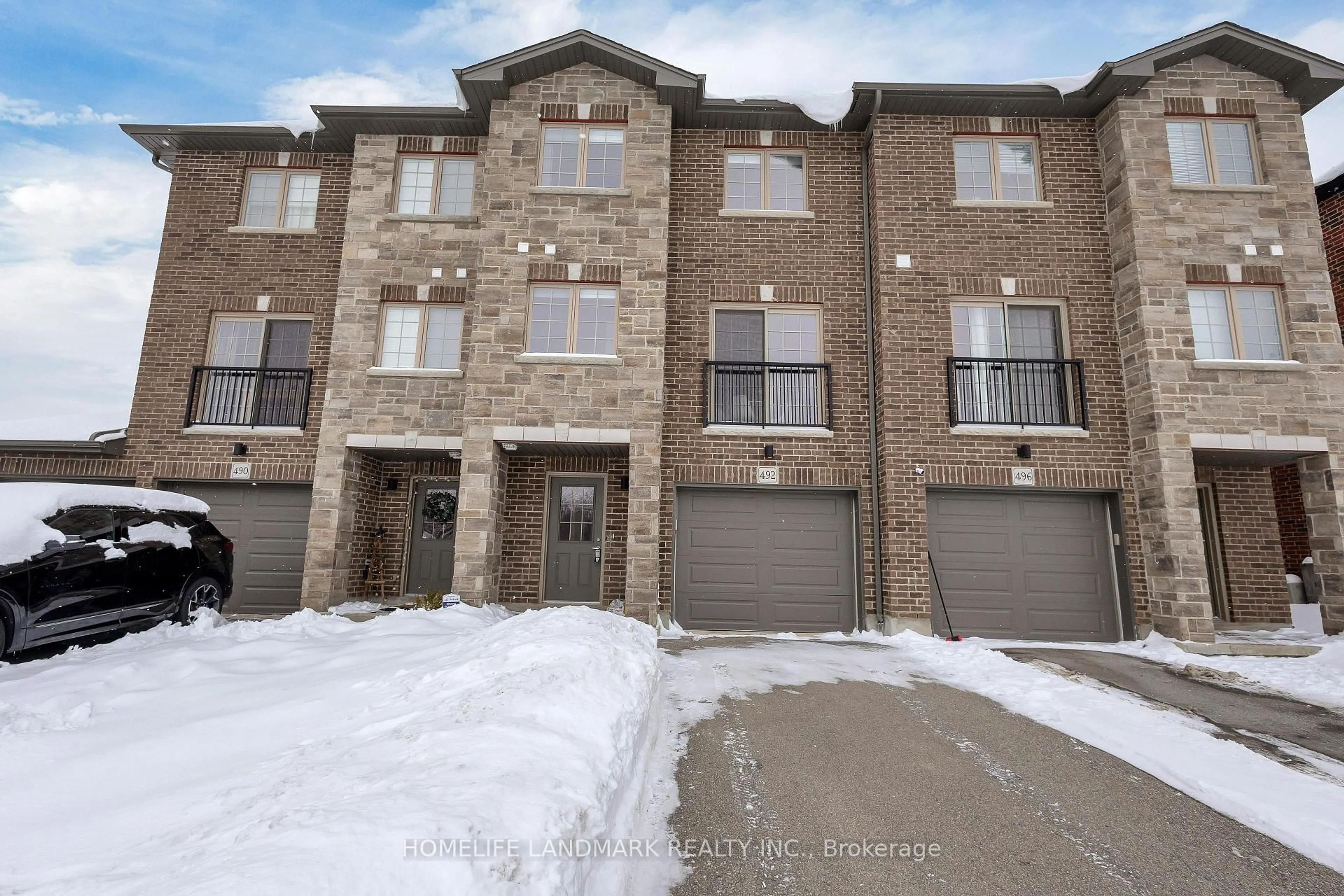 Unknown for 492 WISMER St, Waterloo Ontario N2K 0E8