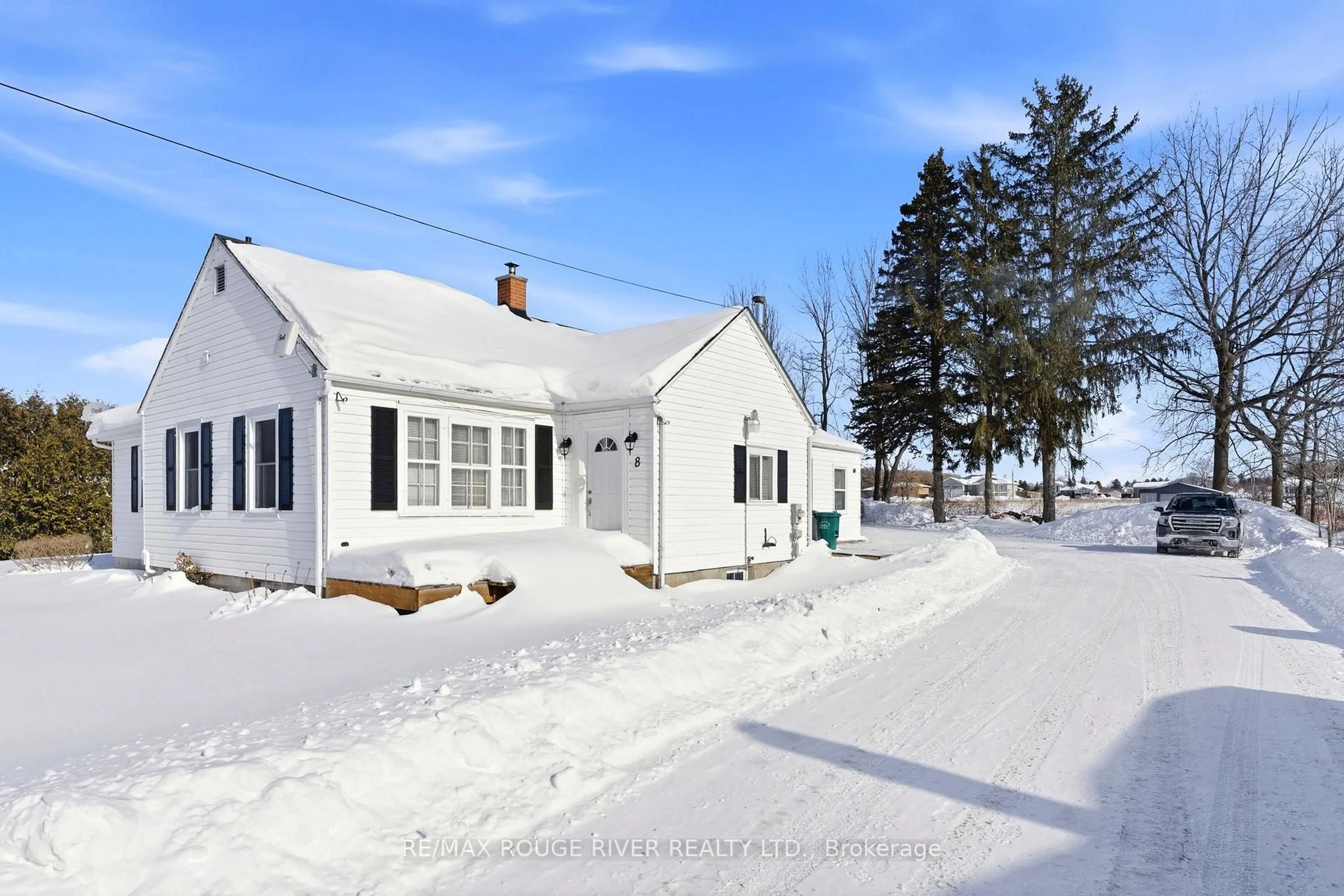 A pic from outside/outdoor area/front of a property/back of a property/a pic from drone, street for 8 Parliament St, Cramahe Ontario K0K 1S0