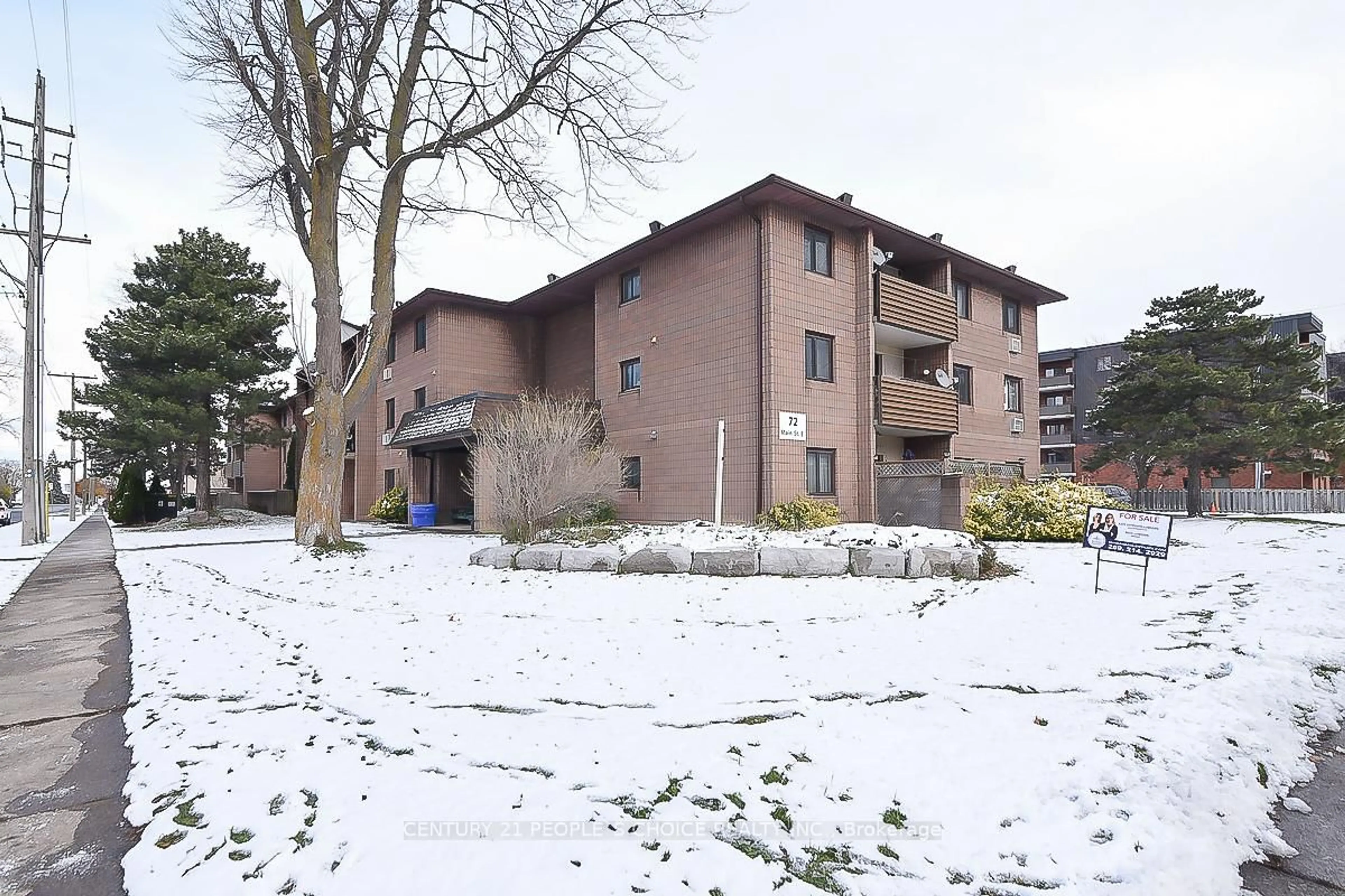 Patio, unknown for 72 Main St #212, Port Colborne Ontario L3K 5Z8