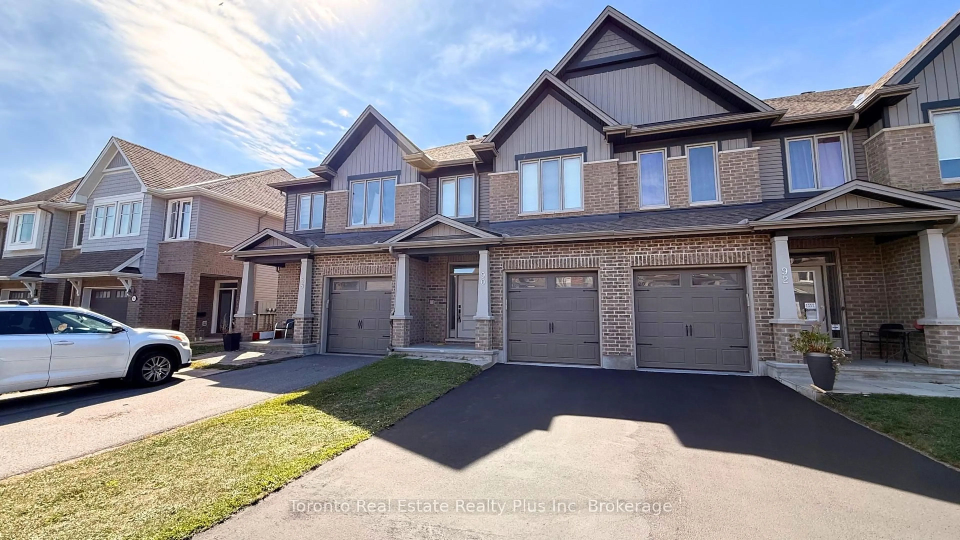 Home with brick exterior material, street for 90 NEPETA Cres, Ottawa Ontario K1T 0S6