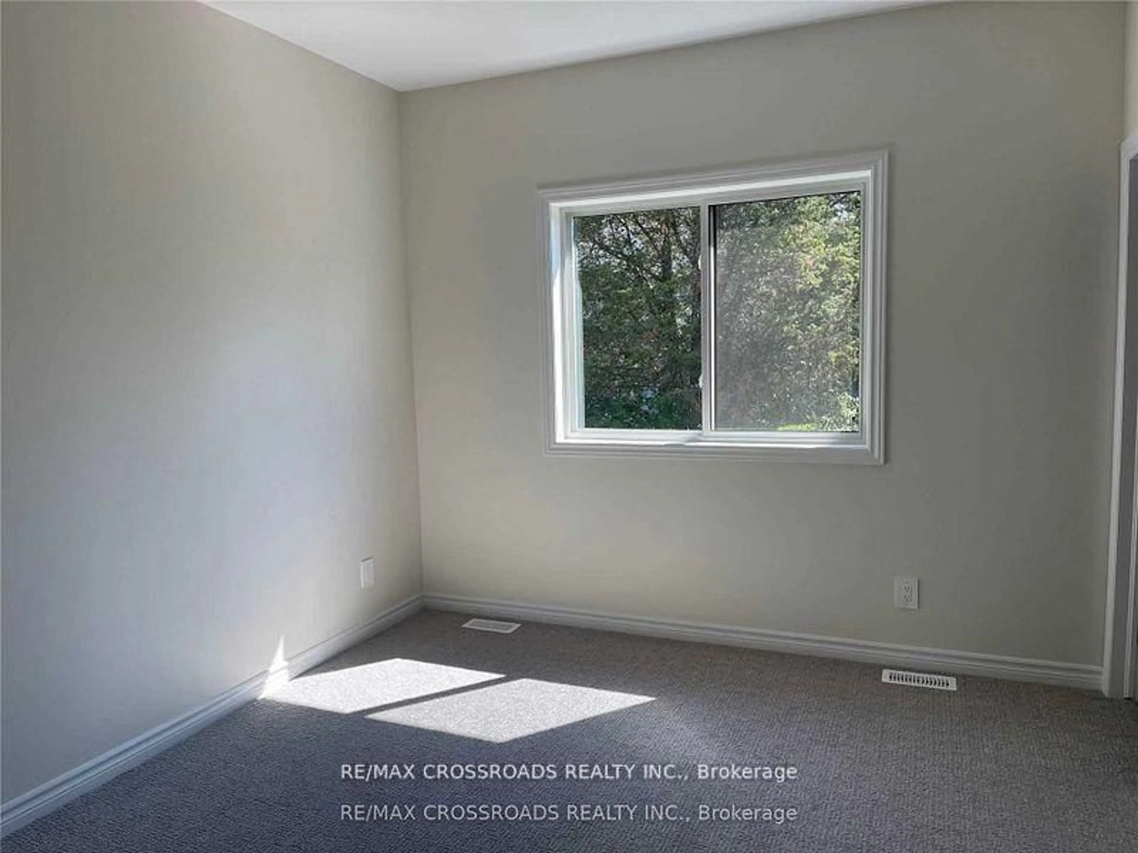 A pic of a room for 22 Athabaska Dr, Belleville Ontario K8N 0T2