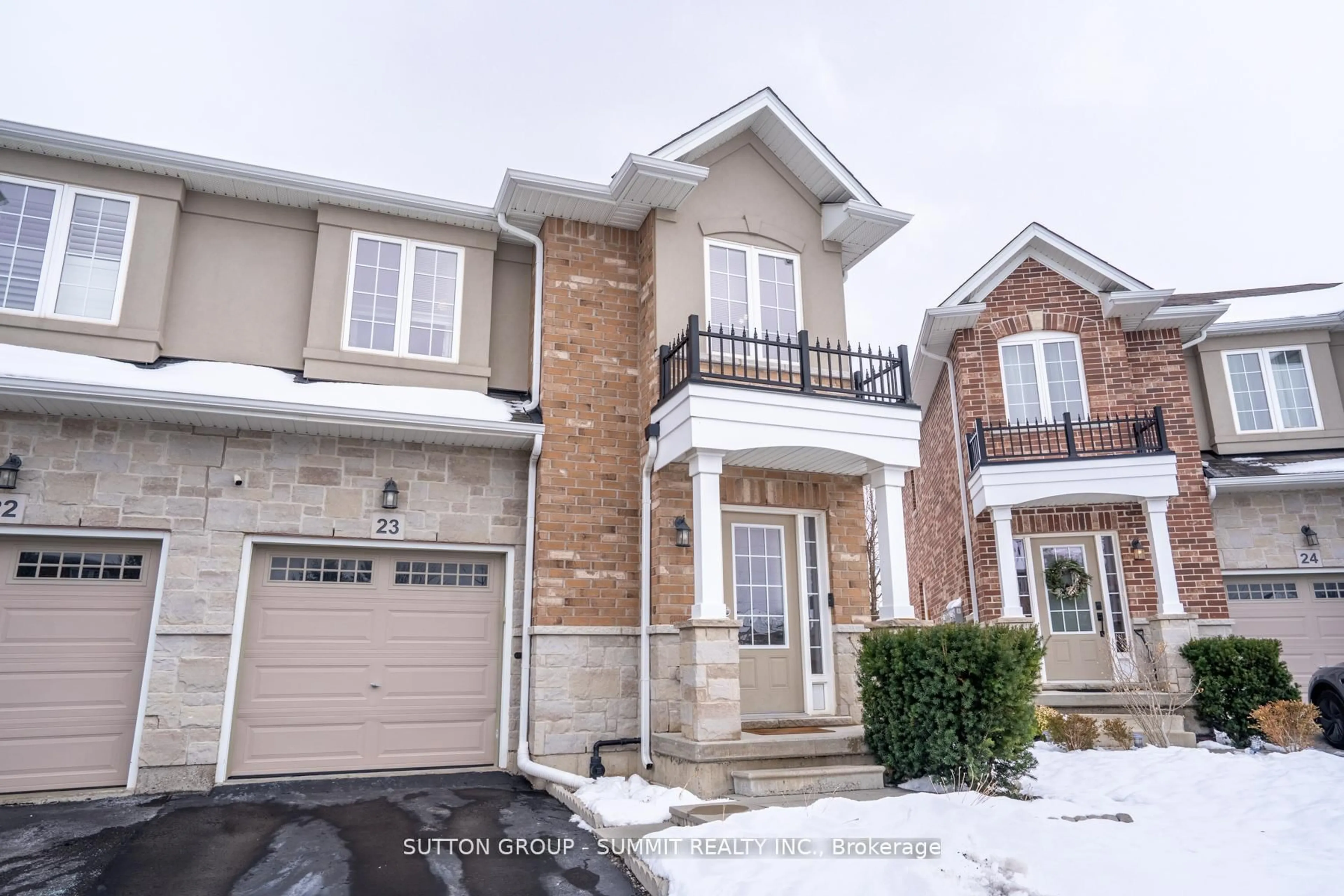 Home with brick exterior material, street for 90 Raymond Rd #23, Hamilton Ontario L9K 0J6