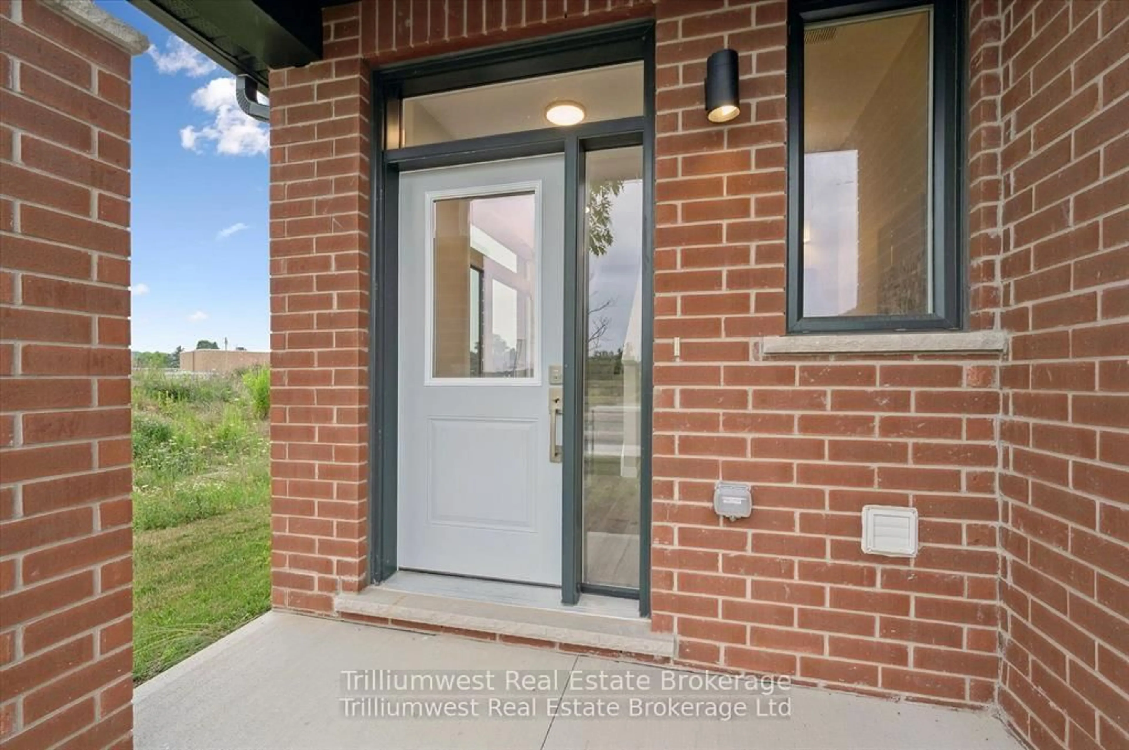 Home with brick exterior material, street for 60 Ayr Meadow Cres, North Dumfries Ontario N0B 1E0