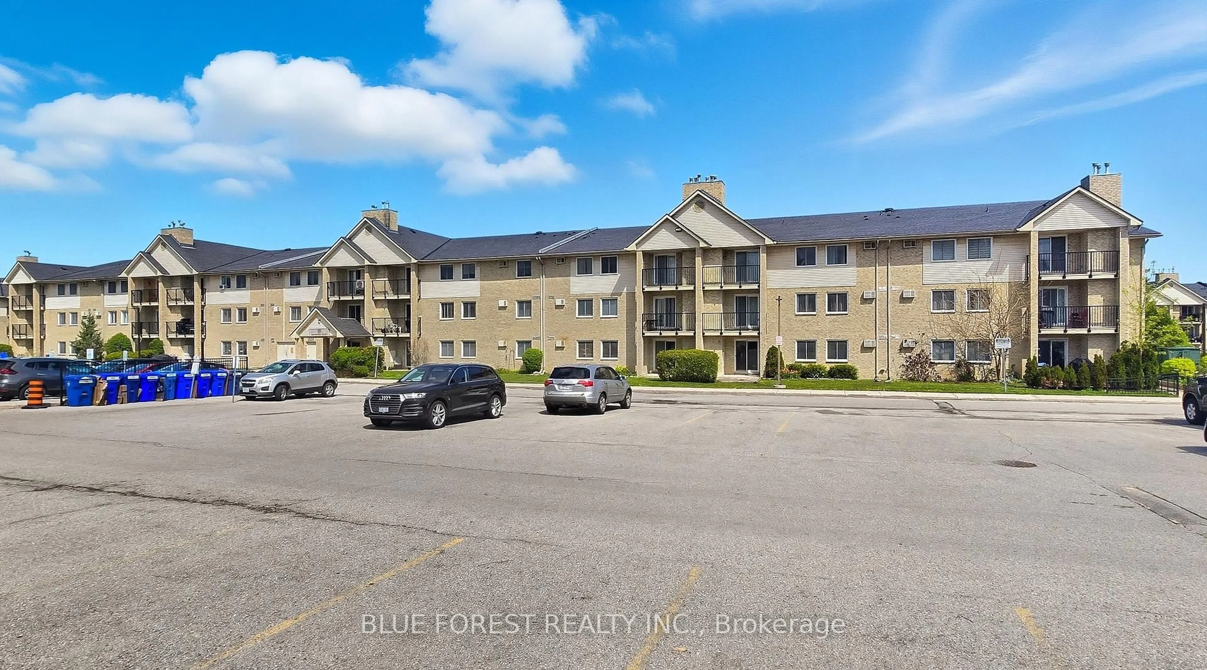 A pic from outside/outdoor area/front of a property/back of a property/a pic from drone, unknown for 731 Deveron Cres #308, London South Ontario N5Z 4X6