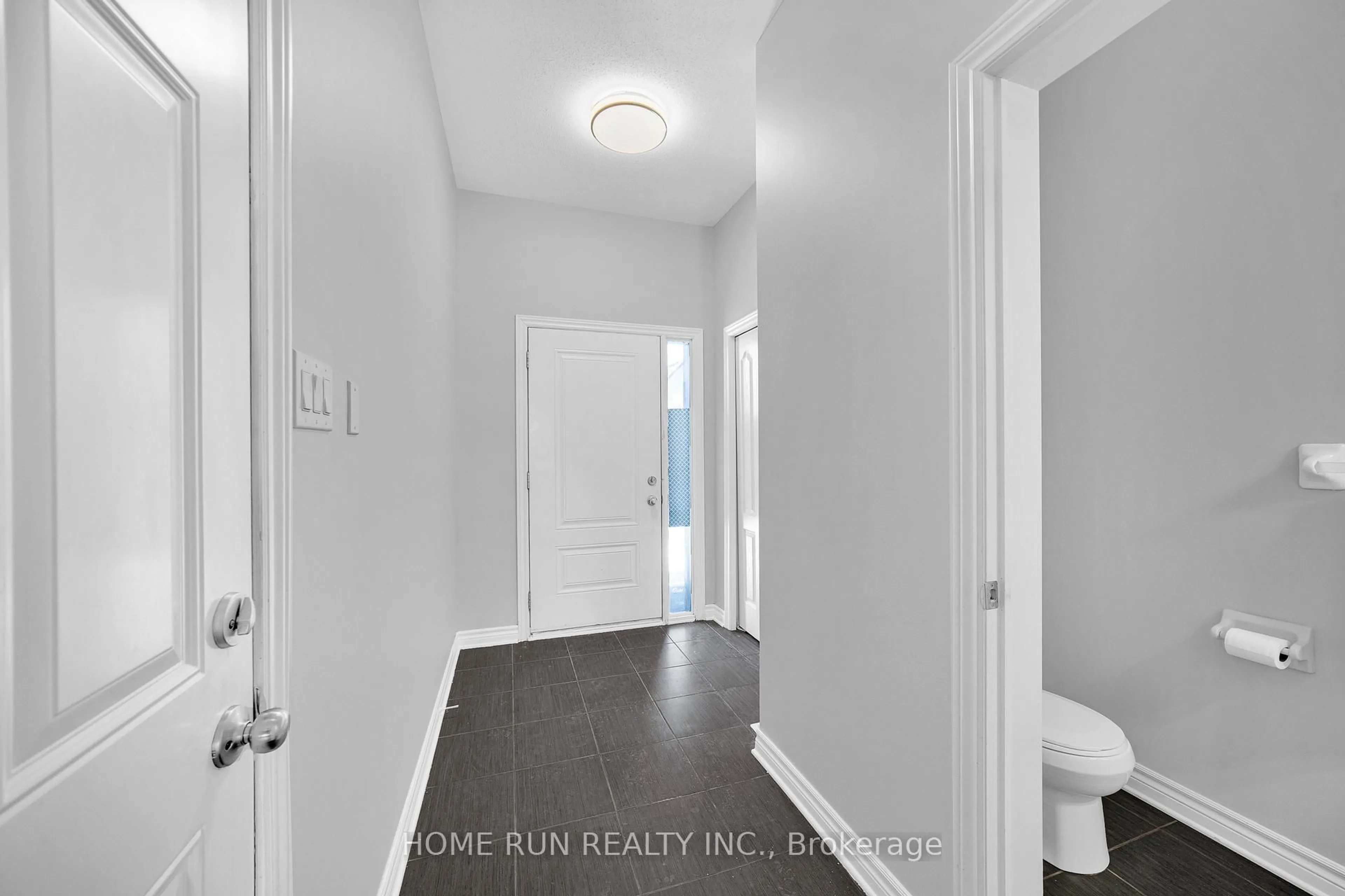 Indoor entryway for 273 Via San Marino St, Ottawa Ontario K2J 5X9