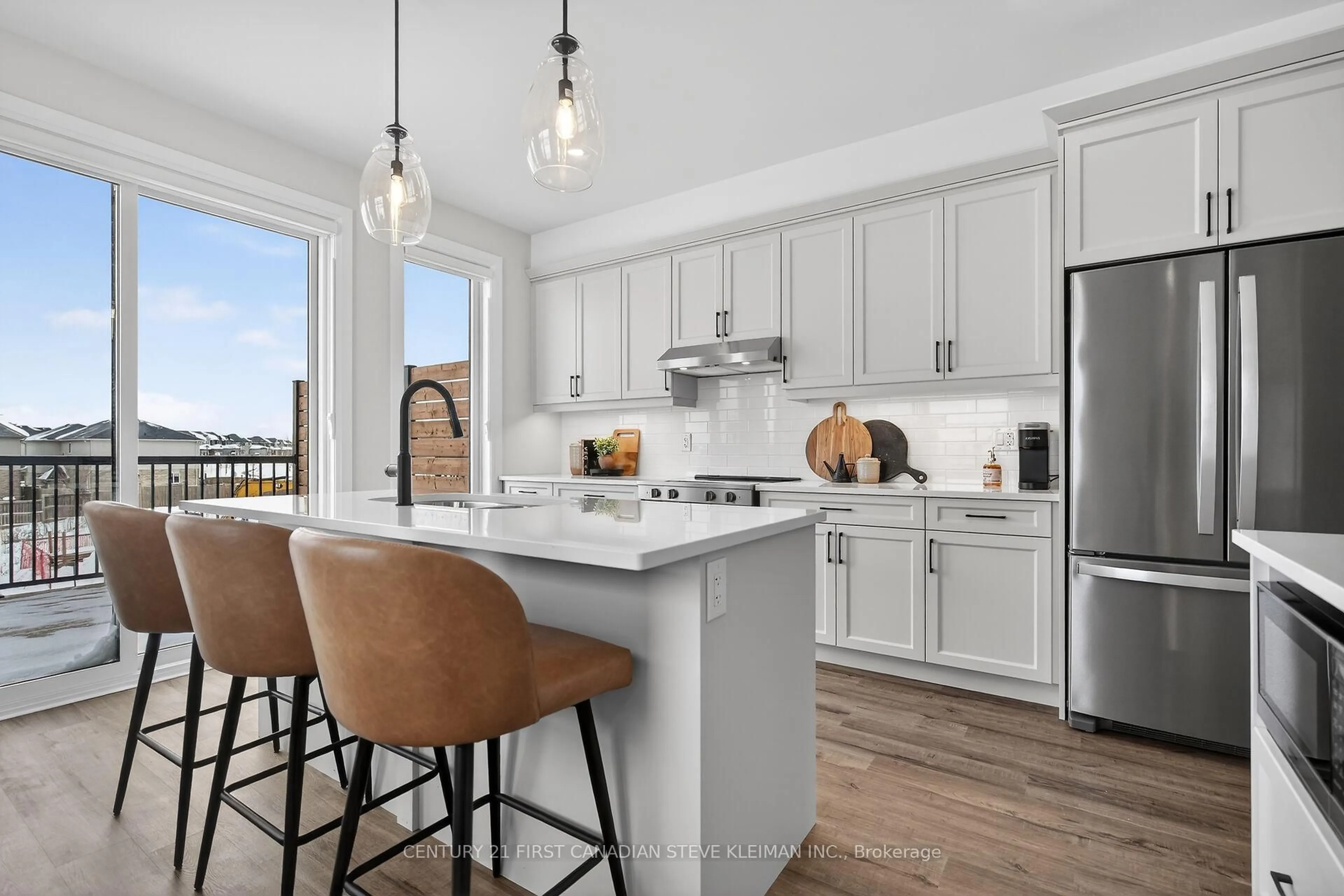 Open concept kitchen, ceramic/tile floor for 2830 Tokala Tr #99, London North Ontario N6G 5B4