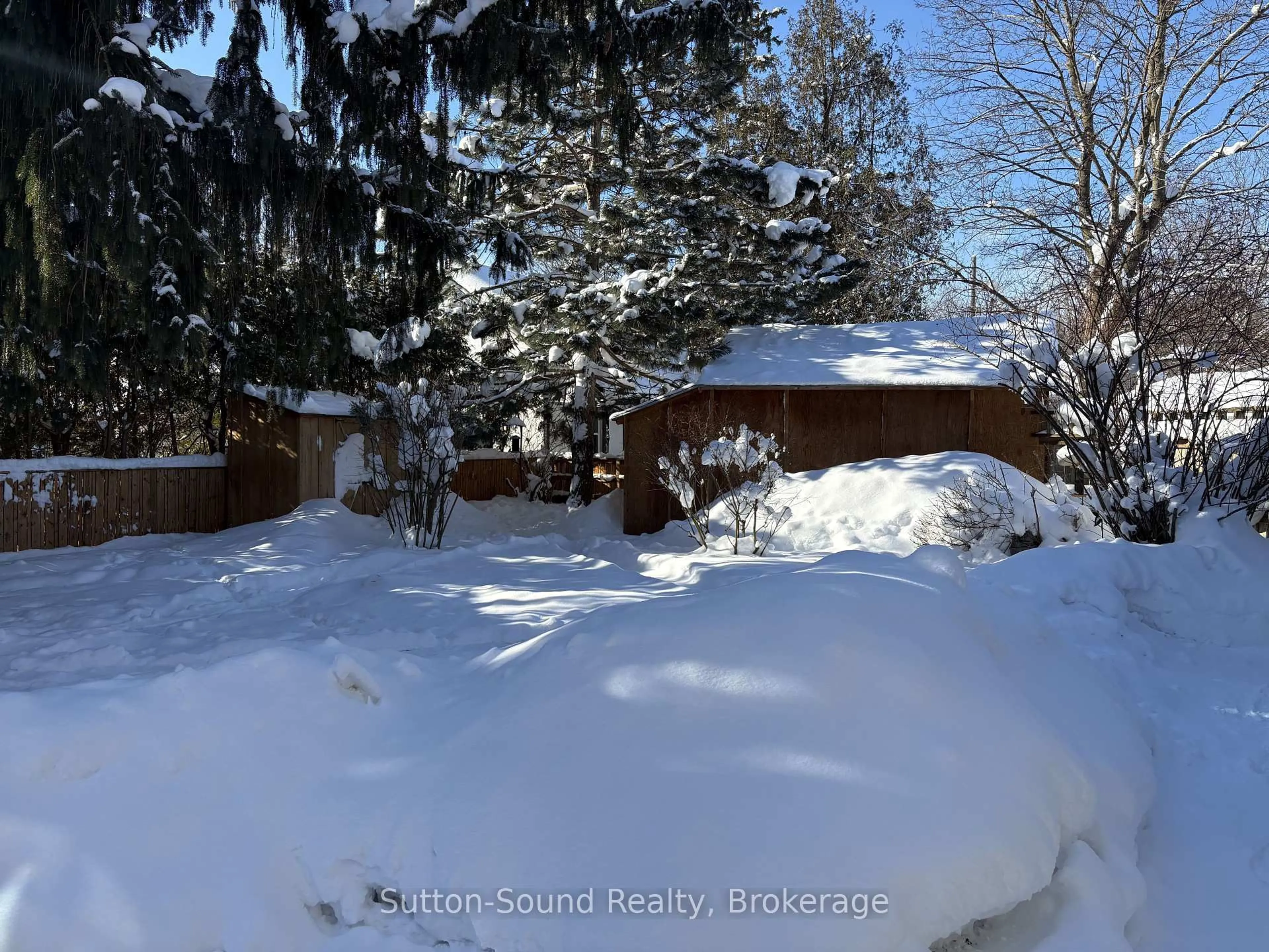 A pic from outside/outdoor area/front of a property/back of a property/a pic from drone, street for 155 5th  A St, Owen Sound Ontario N4K 1C4