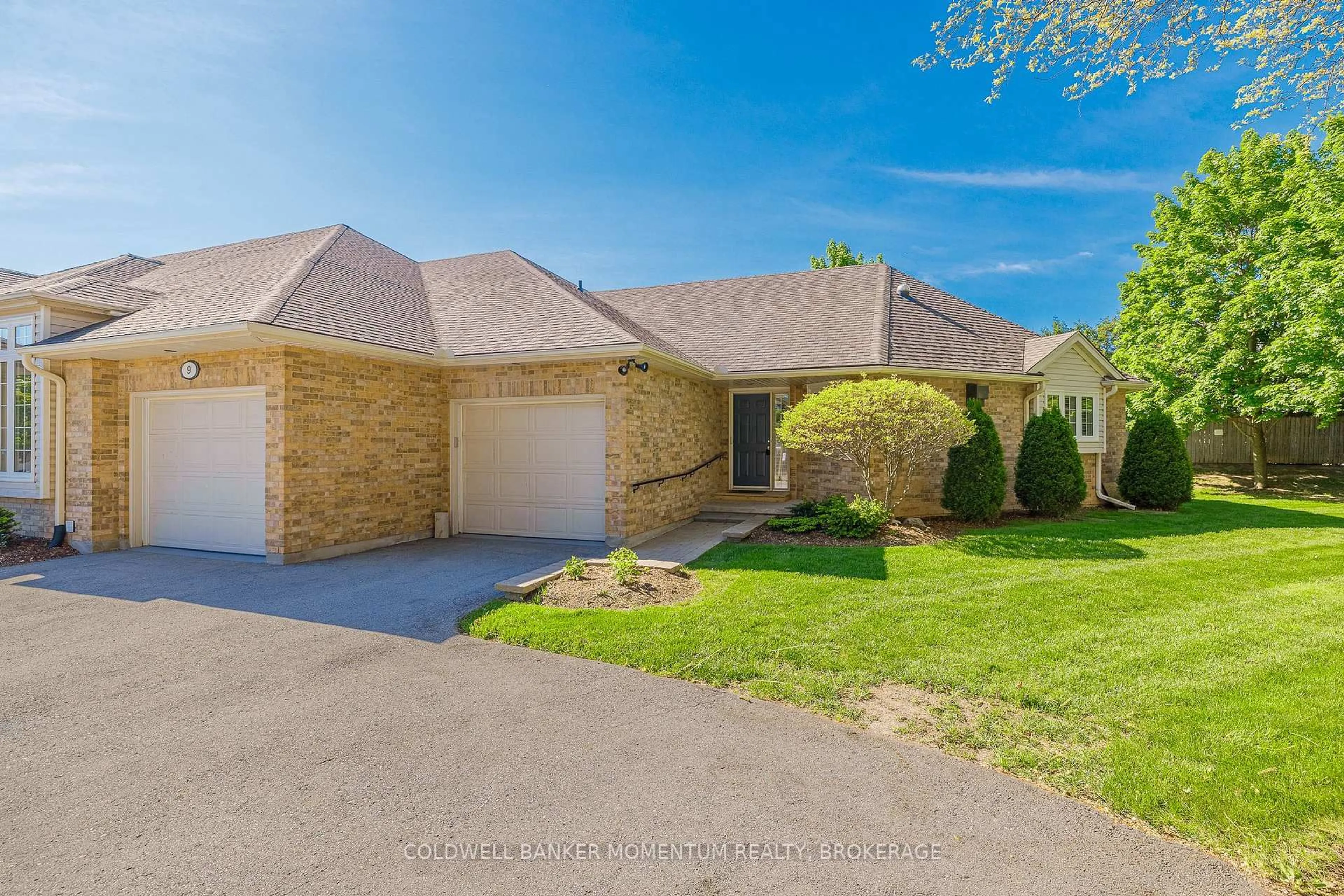 A pic from outside/outdoor area/front of a property/back of a property/a pic from drone, street for 1439 NIAGARA STONE Rd #9, Niagara-on-the-Lake Ontario L0S 1J0