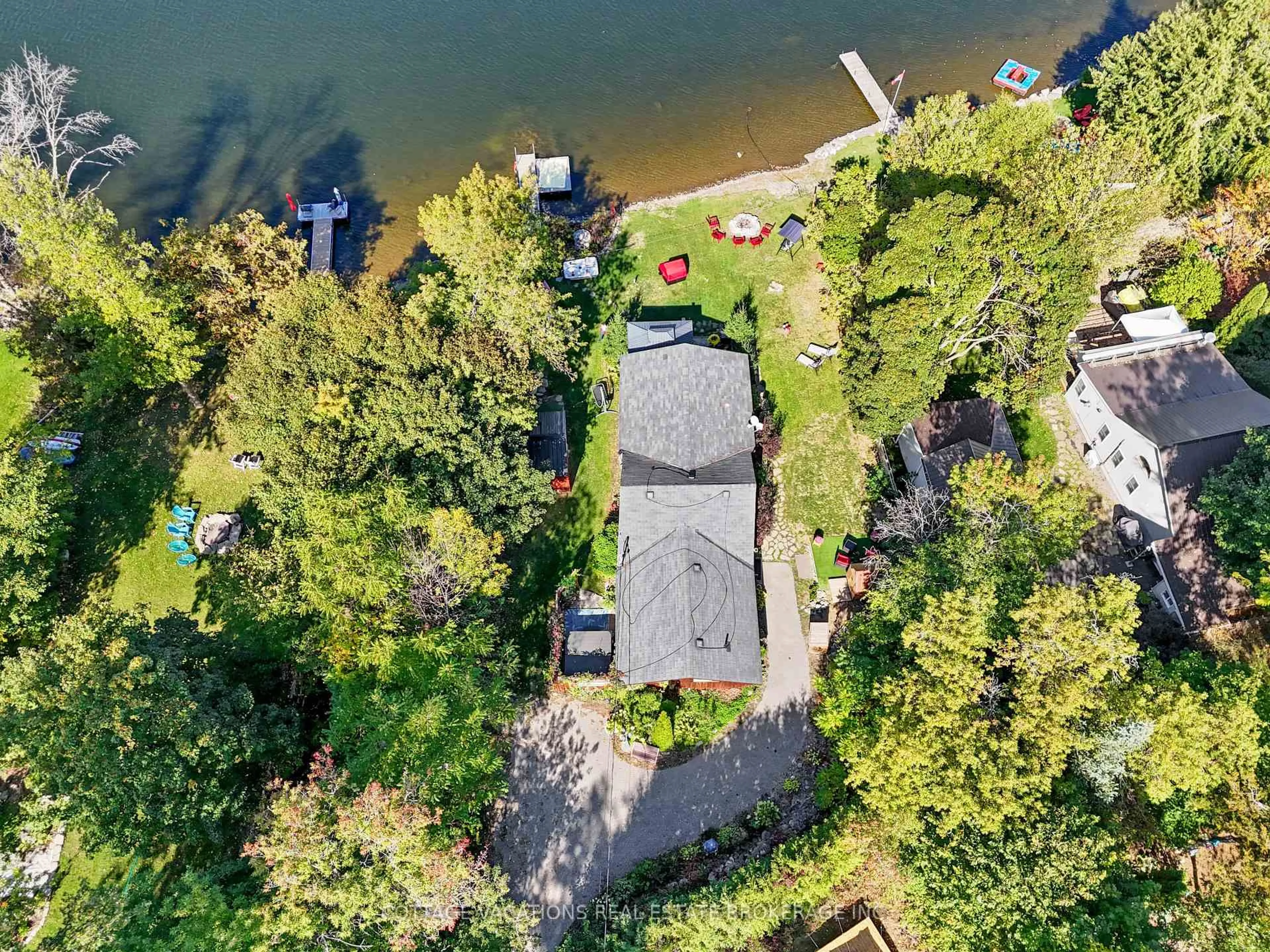 A pic from outside/outdoor area/front of a property/back of a property/a pic from drone, water/lake/river/ocean view for 432 County Road 38 Rd, Trent Hills Ontario K0L 1L0