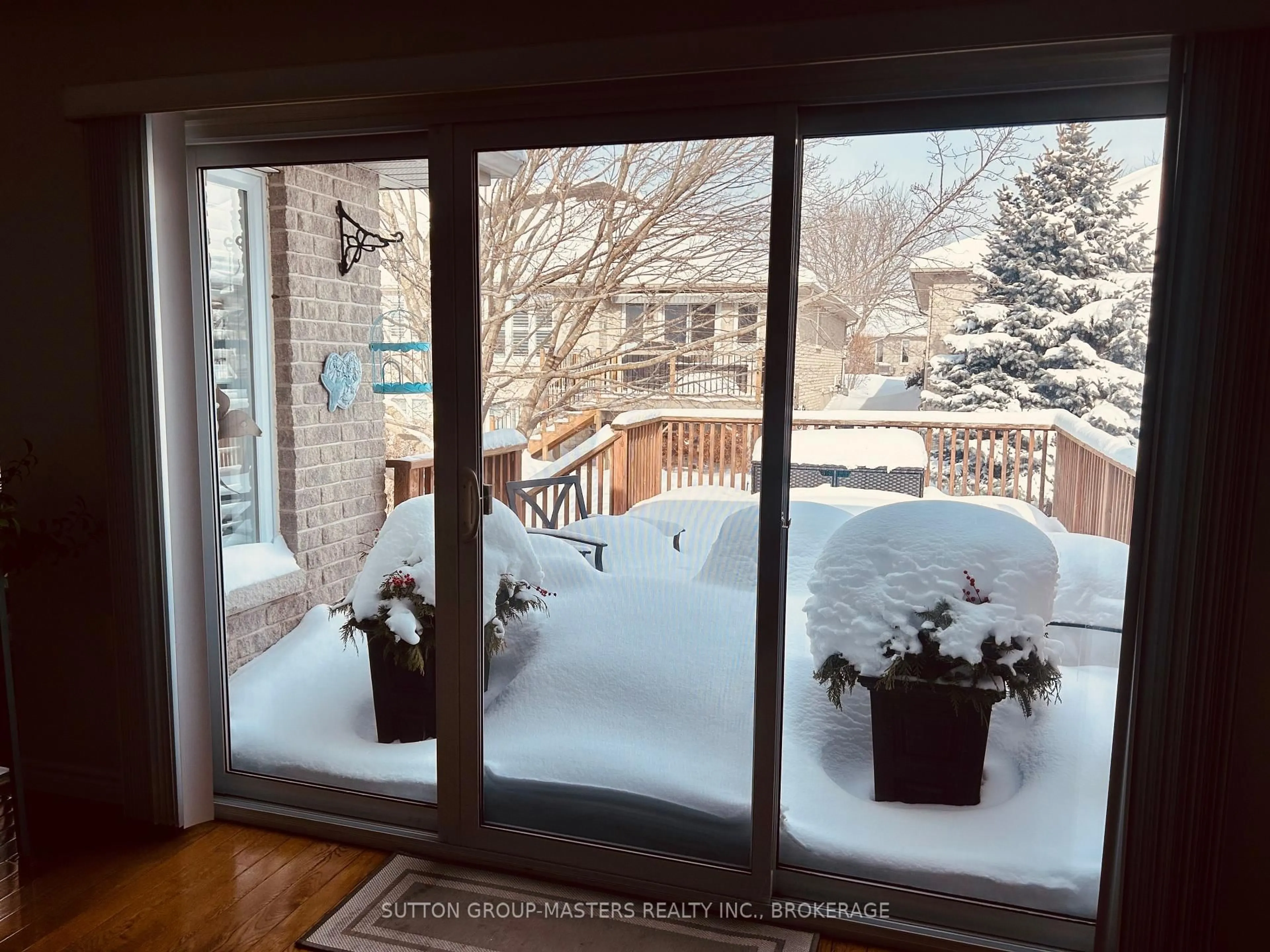 Indoor entryway for 160 Ellesmeer Ave, Kingston Ontario K7P 3H6