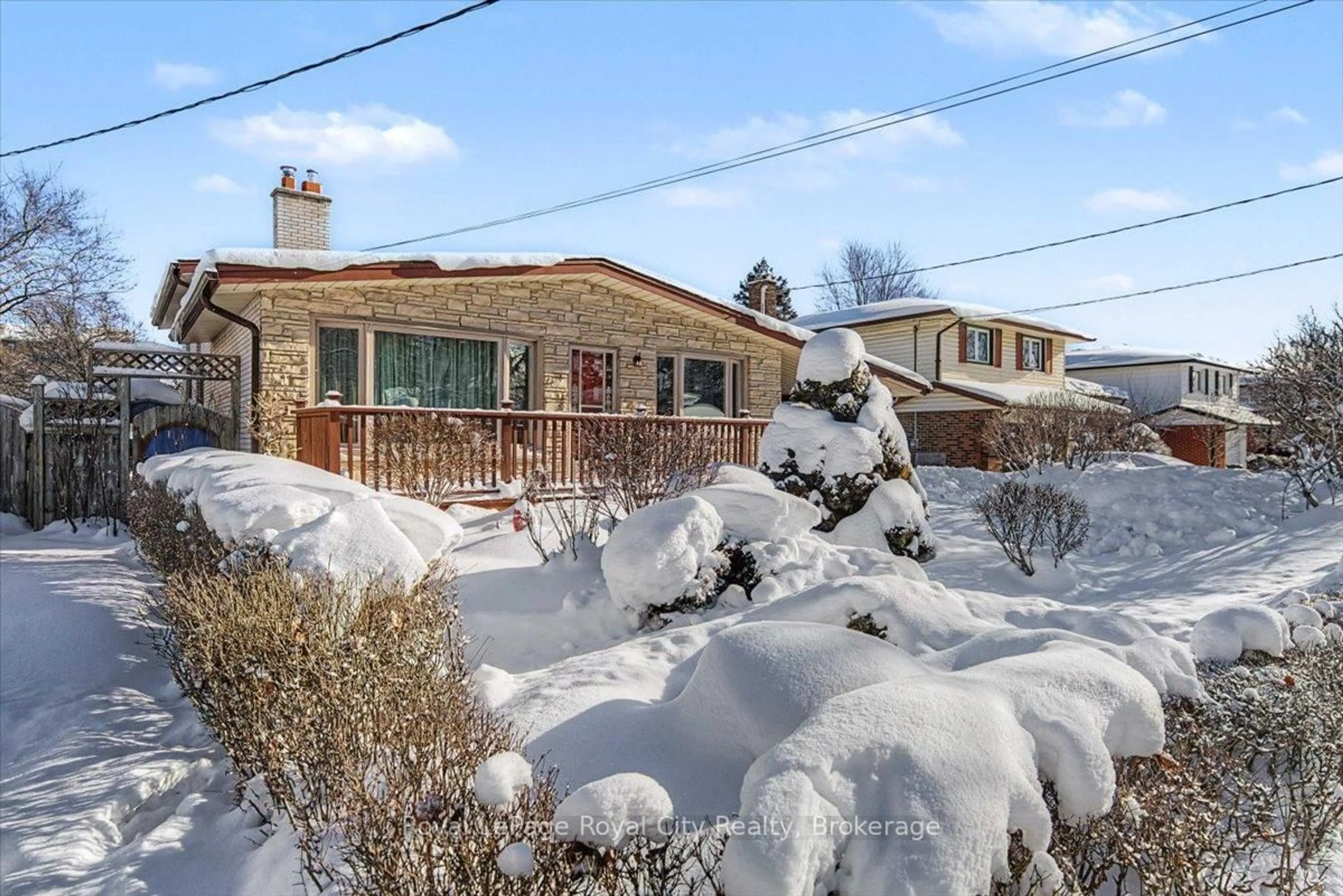 Unknown for 15 Inverness Dr, Guelph Ontario N1E 3L7