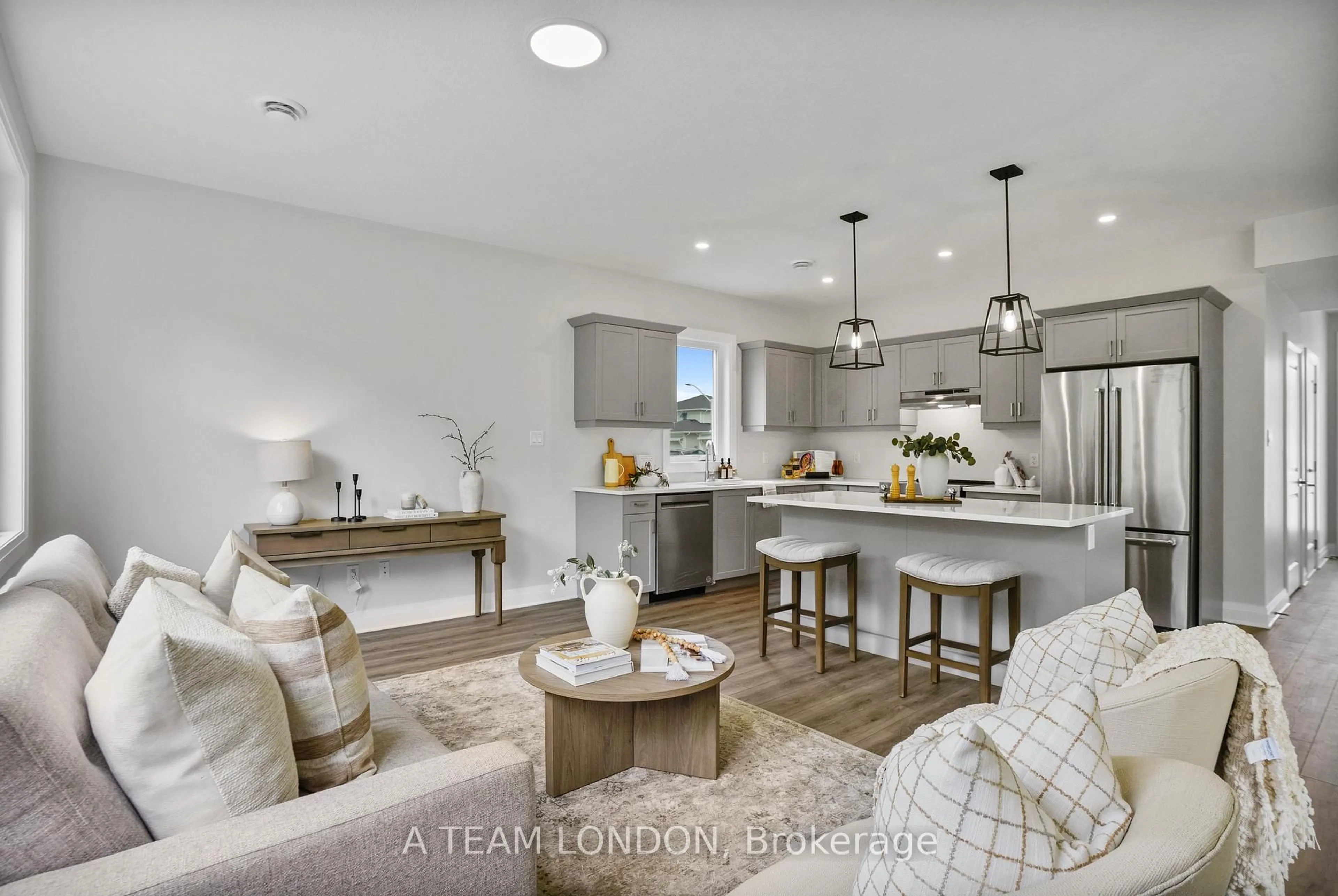 Open concept kitchen, unknown for 93 The Promenade, Central Elgin Ontario N5L 1C5