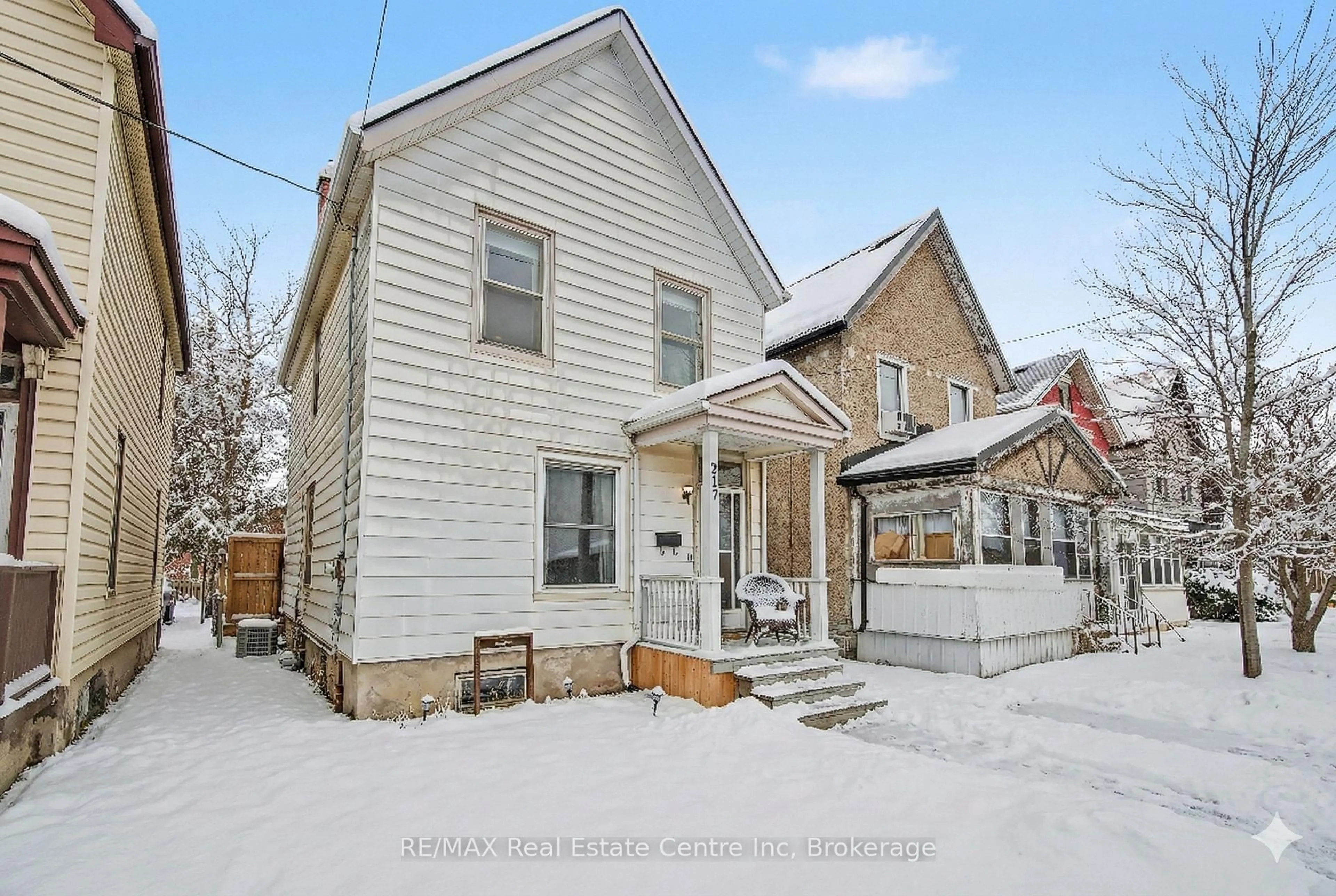 Unknown for 217 Victoria Rd, Guelph Ontario N1E 5P9