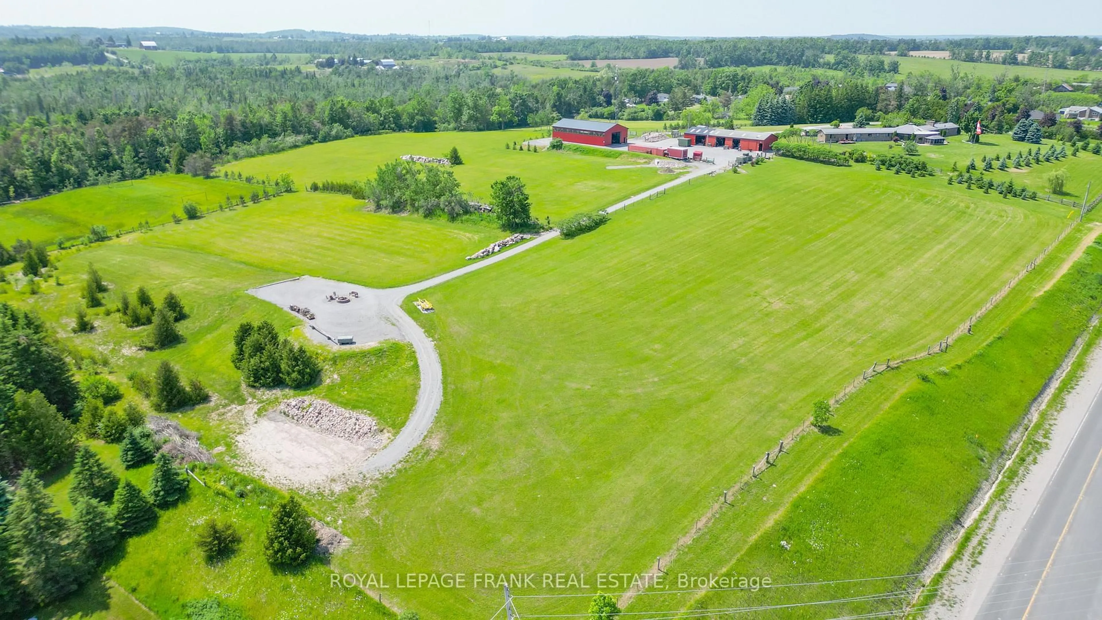 A pic from outside/outdoor area/front of a property/back of a property/a pic from drone, unknown for 10 Cityview Hts, Kawartha Lakes Ontario K0L 1K0