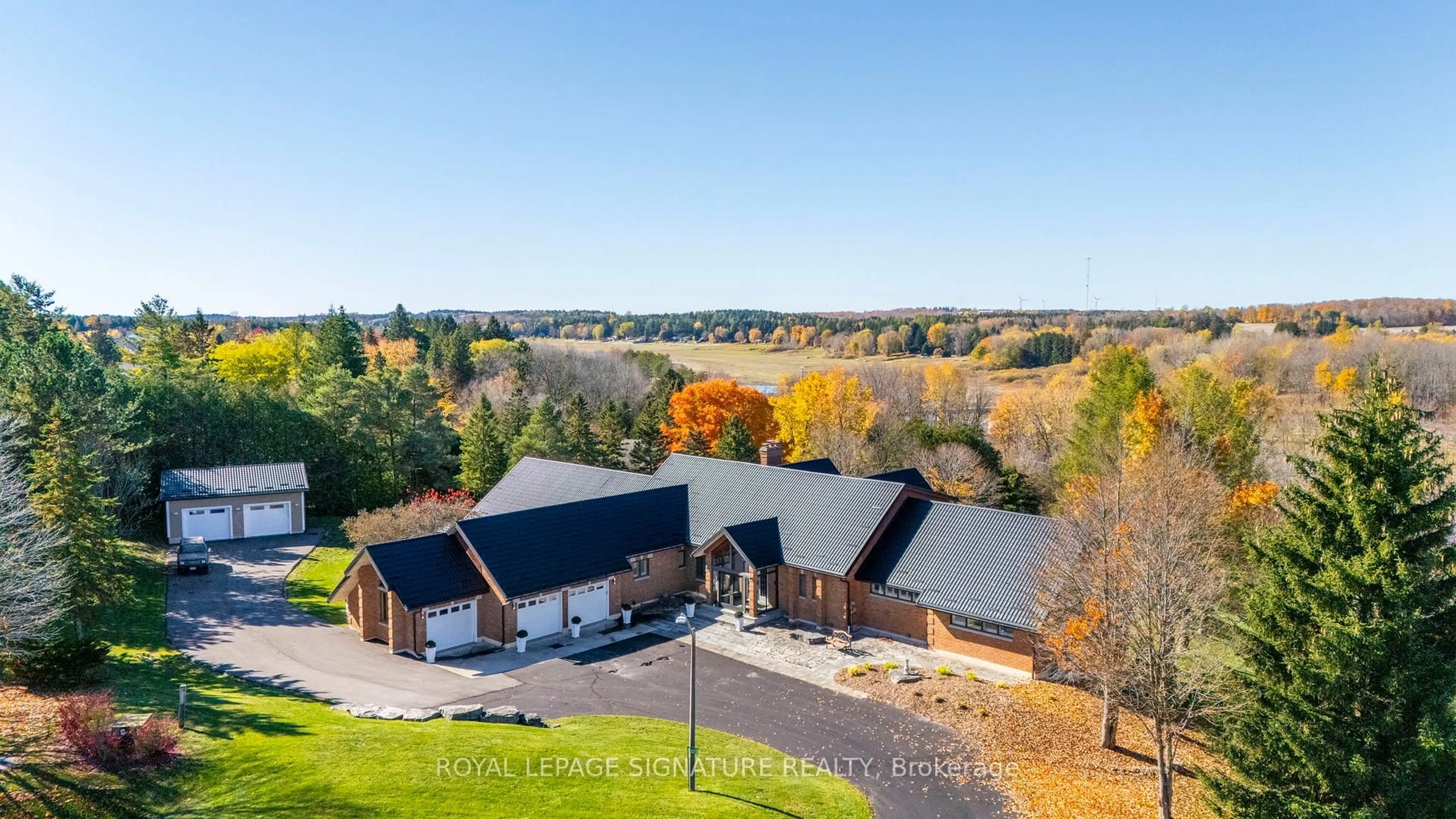 A pic from outside/outdoor area/front of a property/back of a property/a pic from drone, unknown for 58 Amalia Cres, Centre Wellington Ontario N0B 1J0