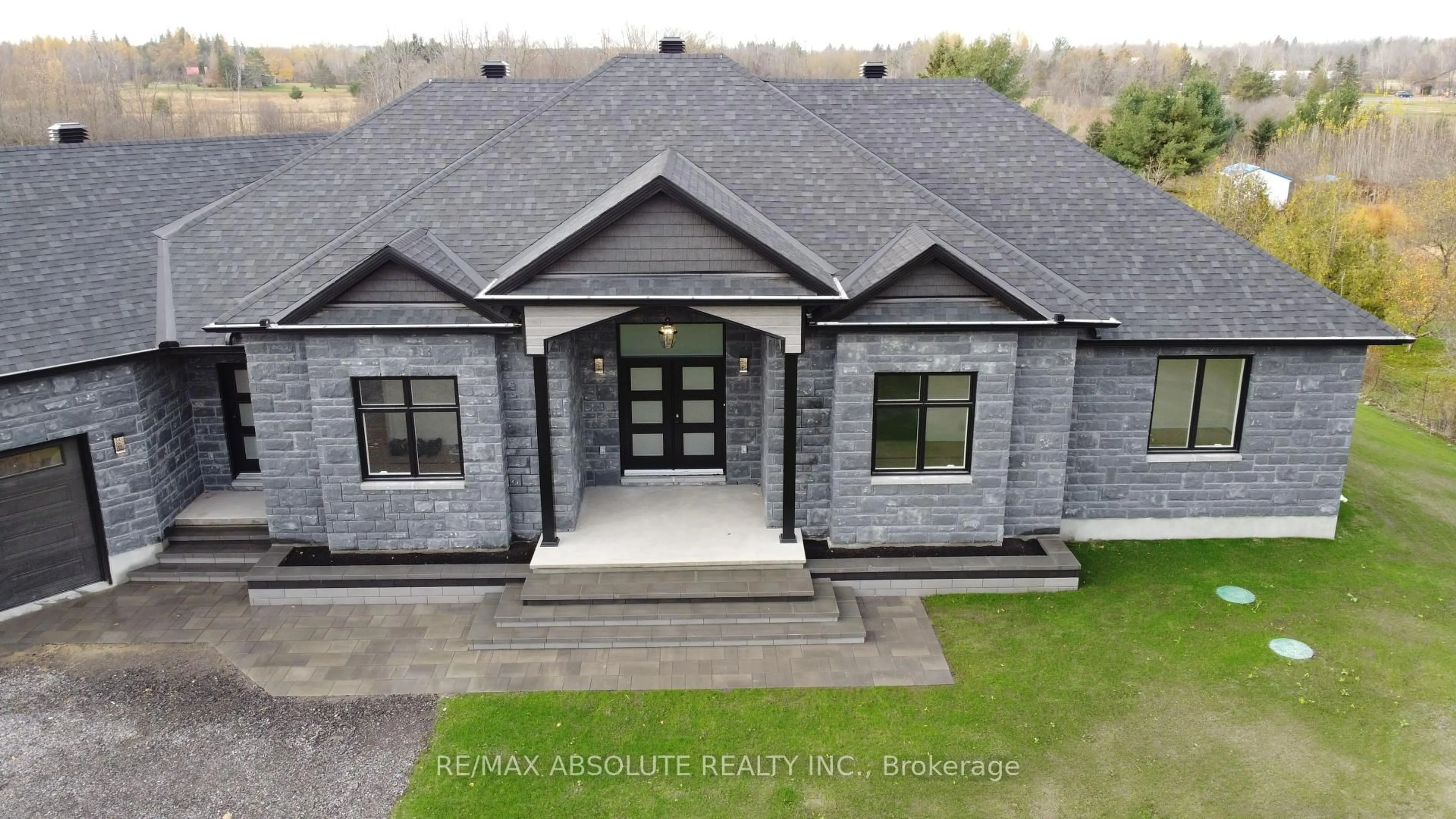 Unknown for 989 William Mooney Rd, Carp Ontario K0A 1L0