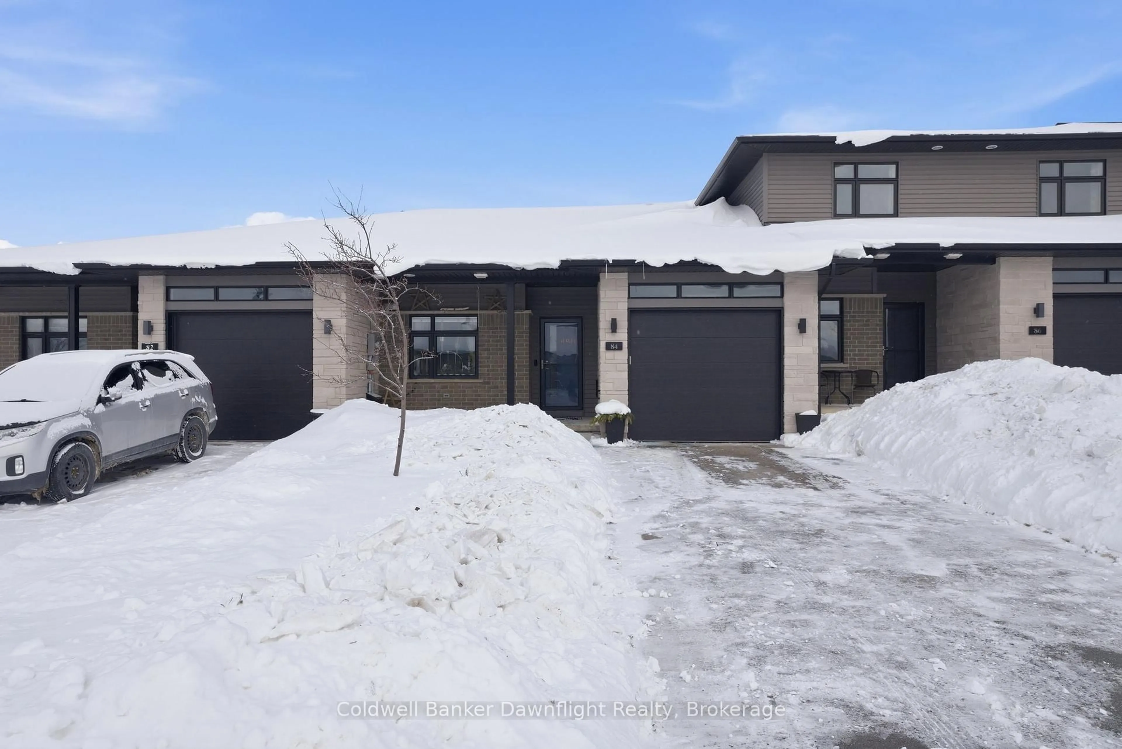 A pic from outside/outdoor area/front of a property/back of a property/a pic from drone, street for 84 Rowe Ave, South Huron Ontario N0M 1S1