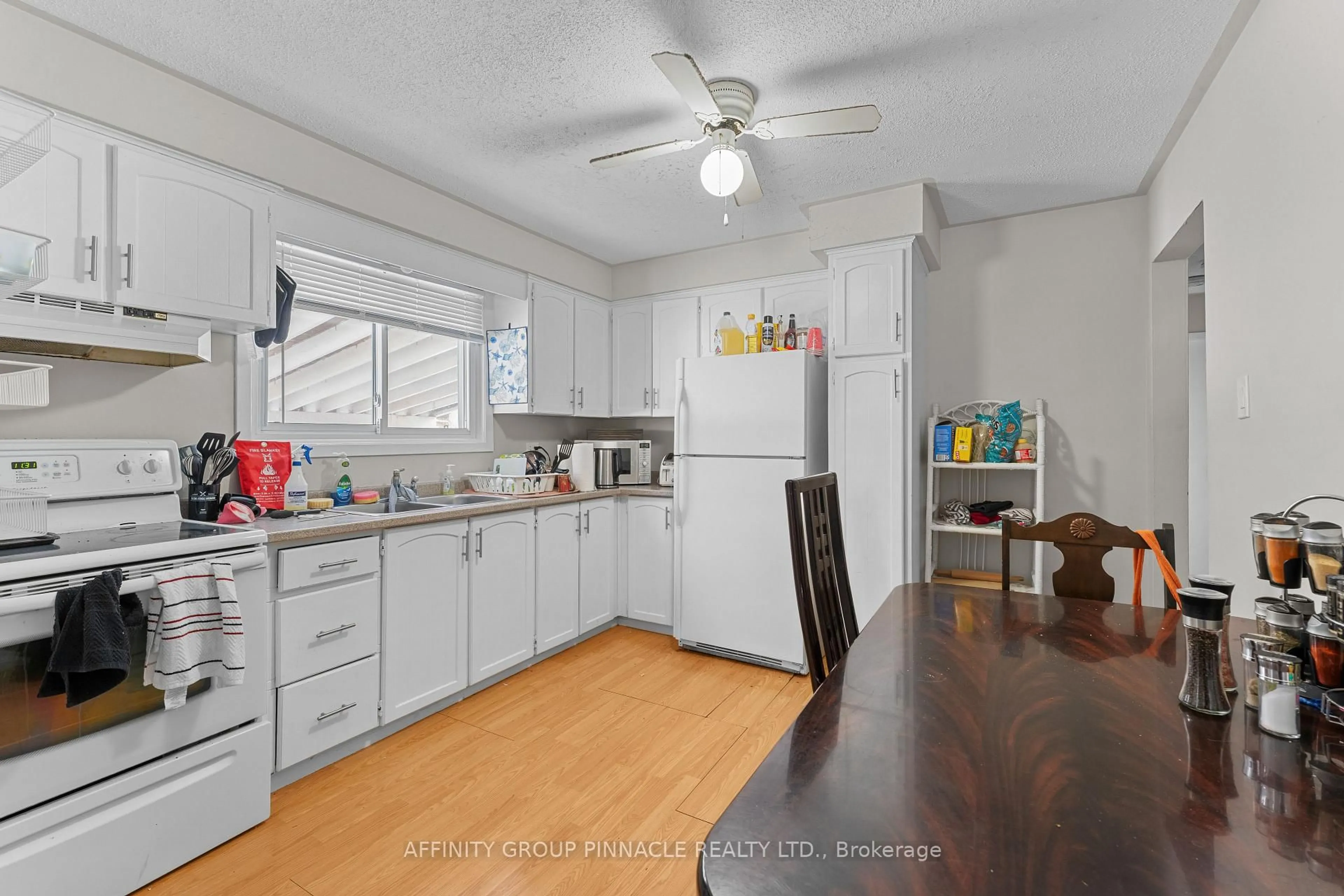 Standard kitchen, unknown for 1096 Barnardo Ave, Peterborough Ontario K9H 5X2