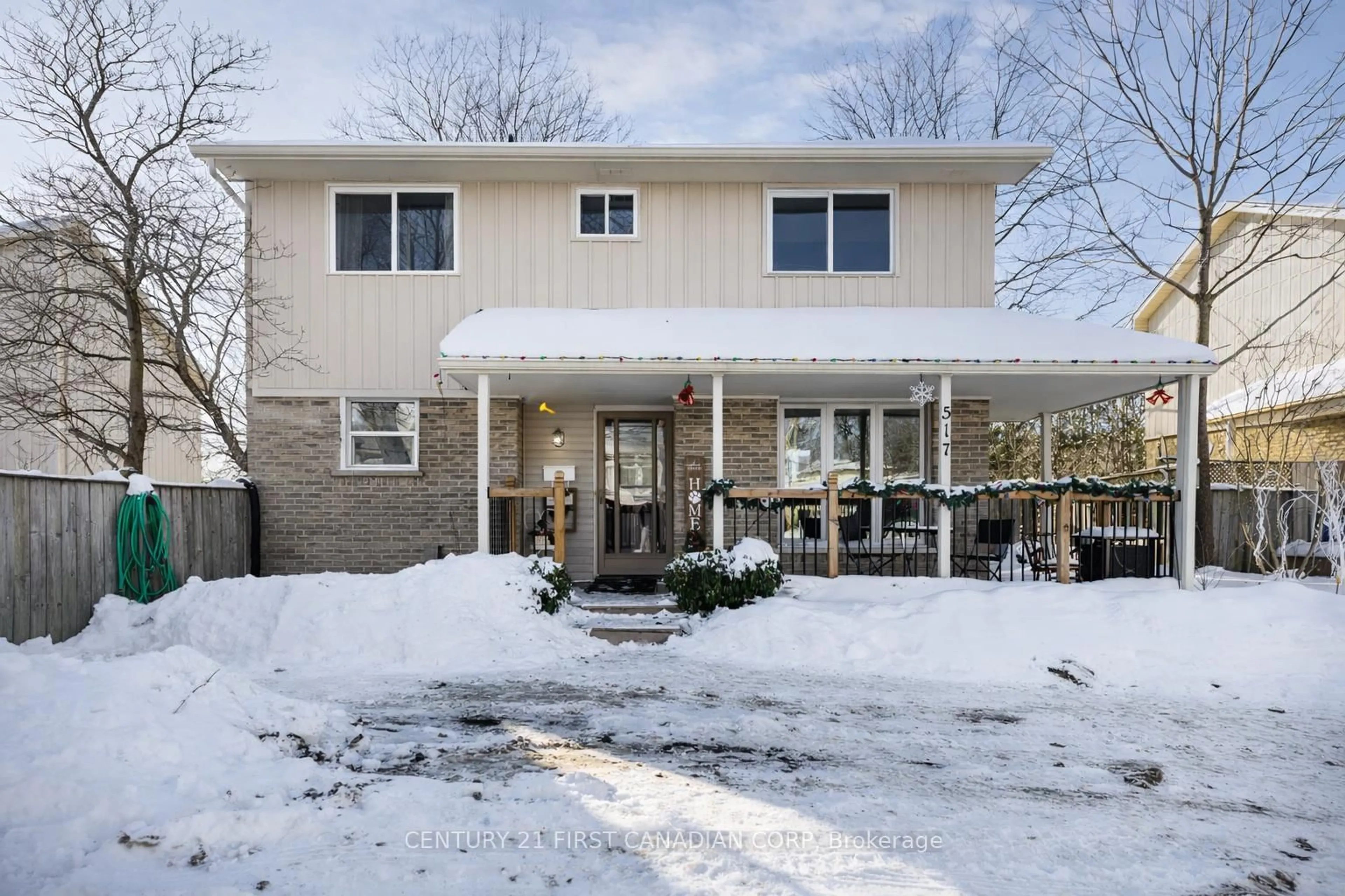 Unknown for 517 Ferndale Crt, London South Ontario N6C 5C2