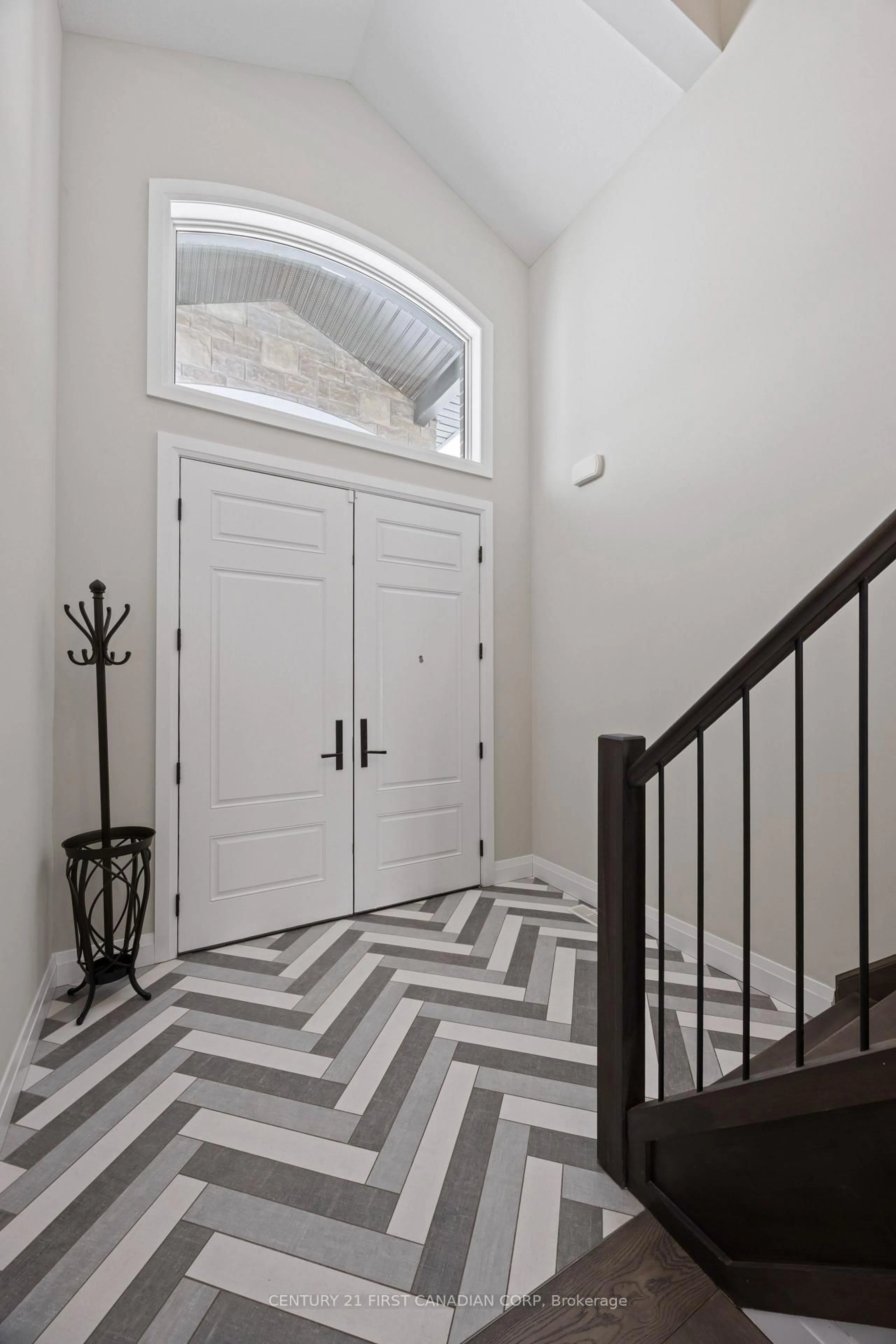 Indoor entryway for 2399 Black Rail Terr, London South Ontario N6K 0H3