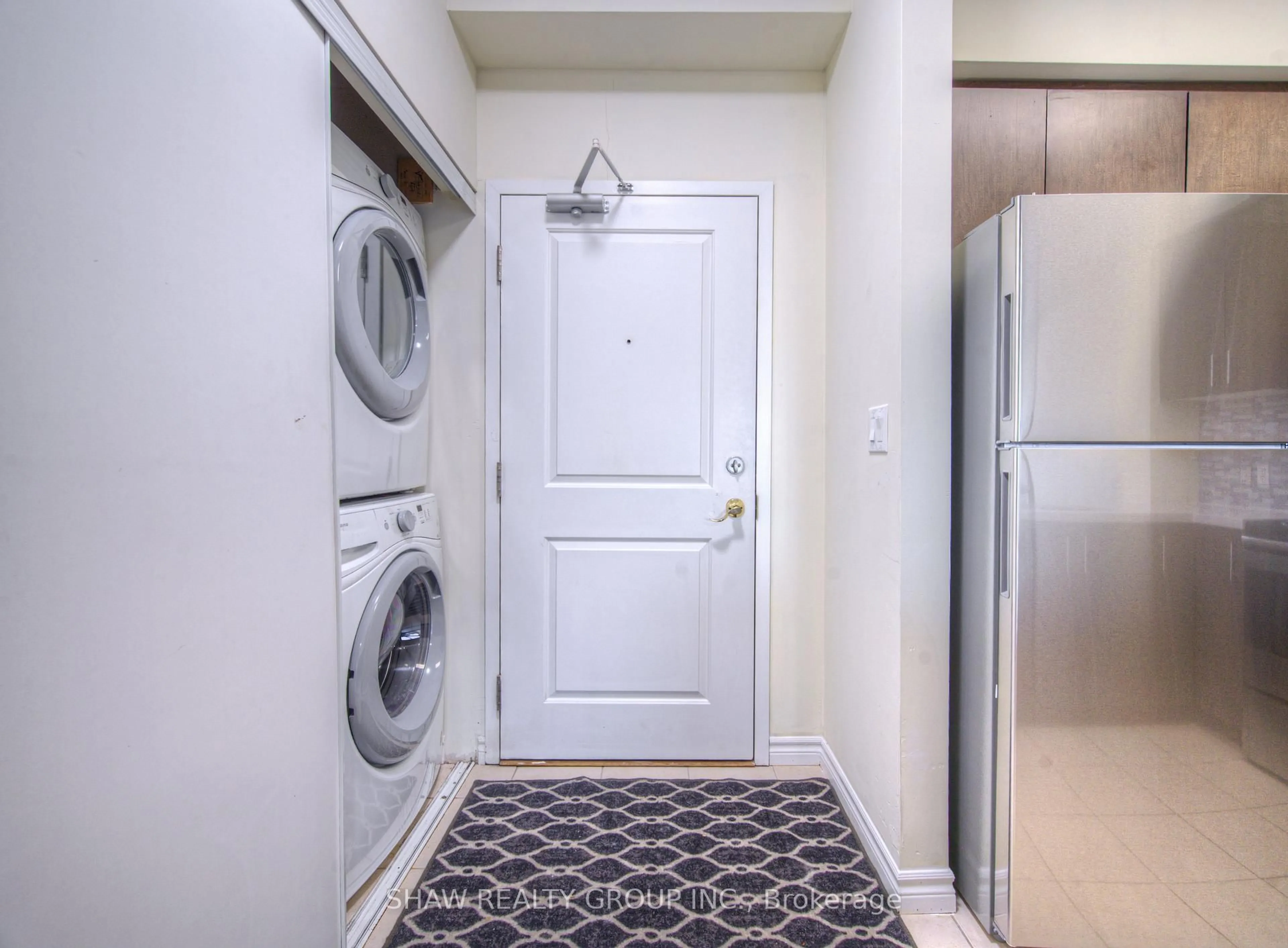 Laundry room for 1077 Gordon St #418, Guelph Ontario N1G 0E3